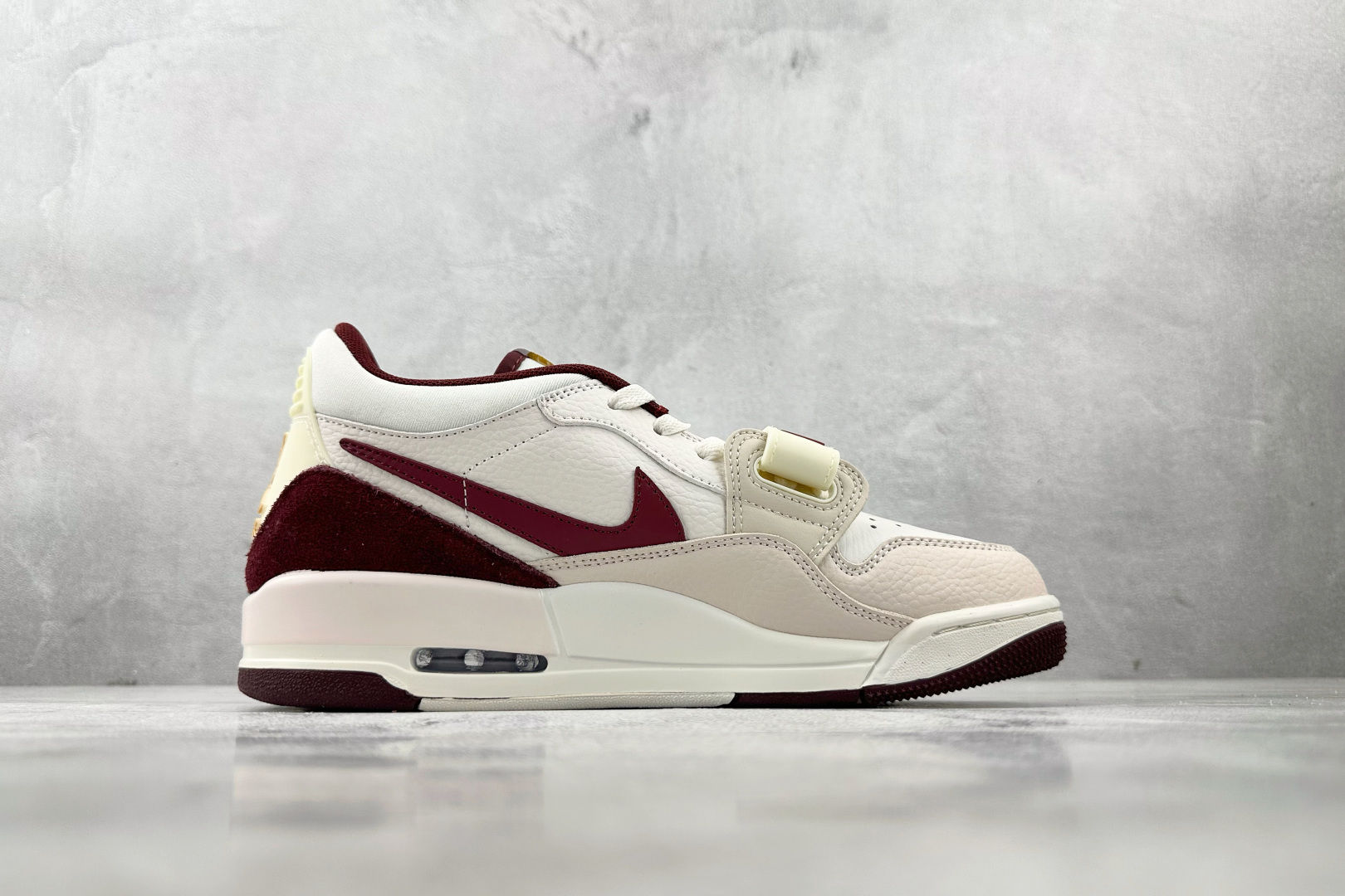 图片[2]-HJ  Jordan Legacy 312 蛇年限定 米棕 货号：IB4712-161 尺码：36 36.5 37 38.5 39 40 40.5 41 42 42.5 43 44 44.5 45 46-选品中心