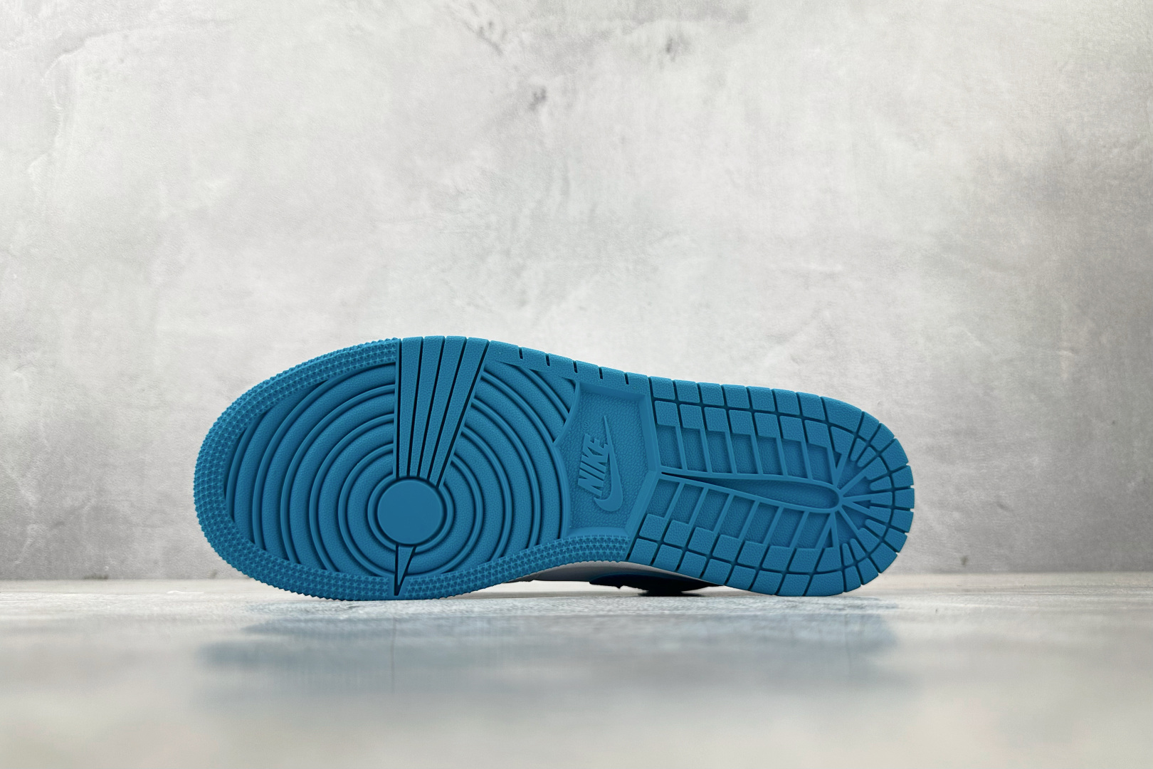 Jordan Air Jordan 1 low 蓝白 553558-174