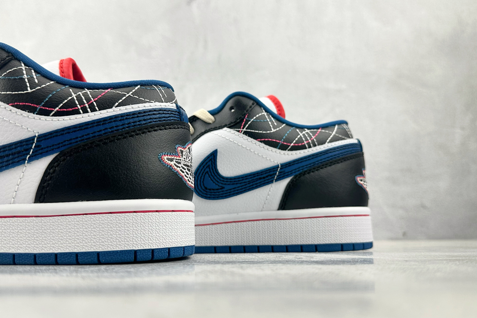 Jordan Air Jordan 1 low 白黑色 FV3622-141
