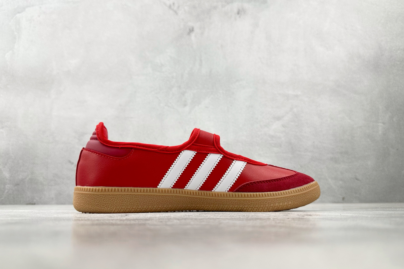 adidoriginals Samba Jane 红色 JQ6446