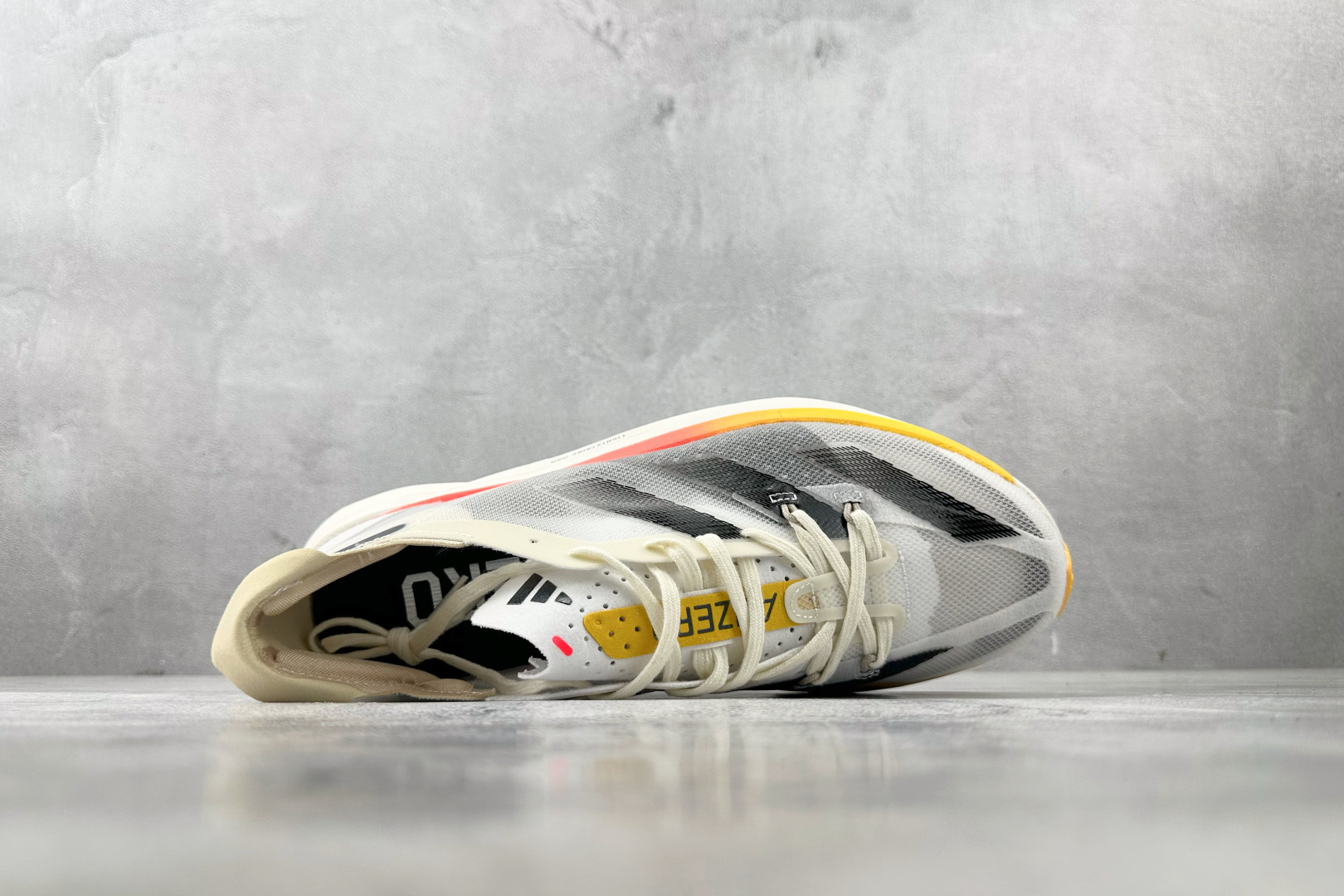 平台订单 adidAdizero Adios Pro 3 白银色 IG6442