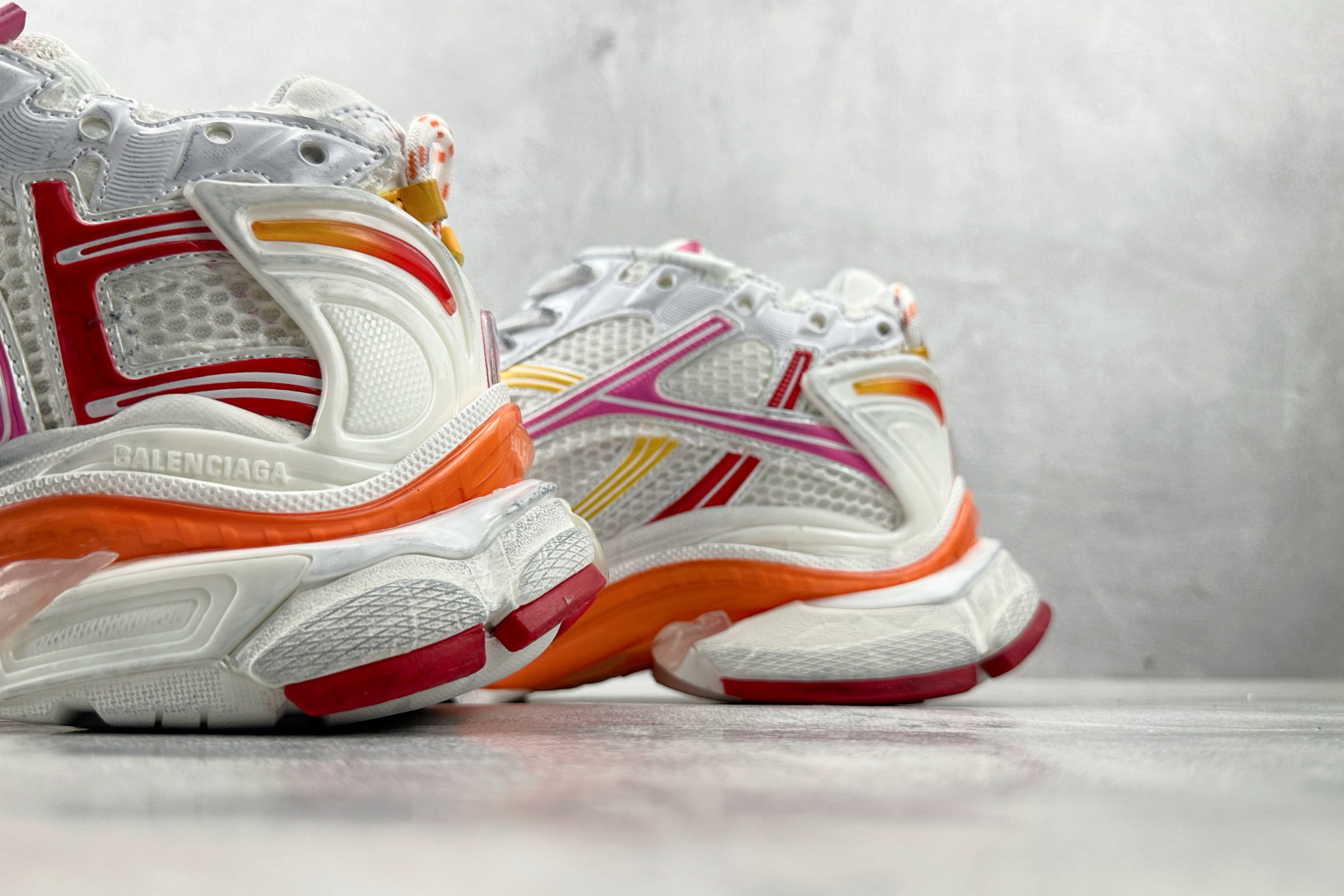 代购版 Balenciaga巴黎世家 Runner 2.0 白橙 772774 W3RMU 9756