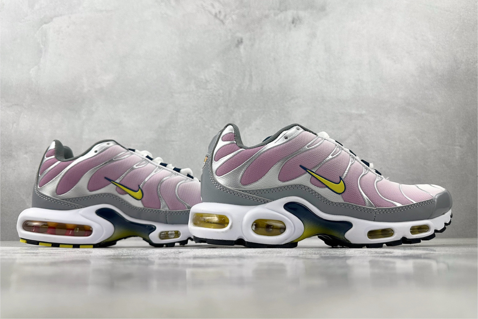 图片[6]-外贸 GW  Nike Air Max Plus 银紫 货号：FN8007-500 尺码：36 36.5 37.5 38 38.5 39 40 40.5 41 42 42.5 43 44 44.5 45 46-选品中心