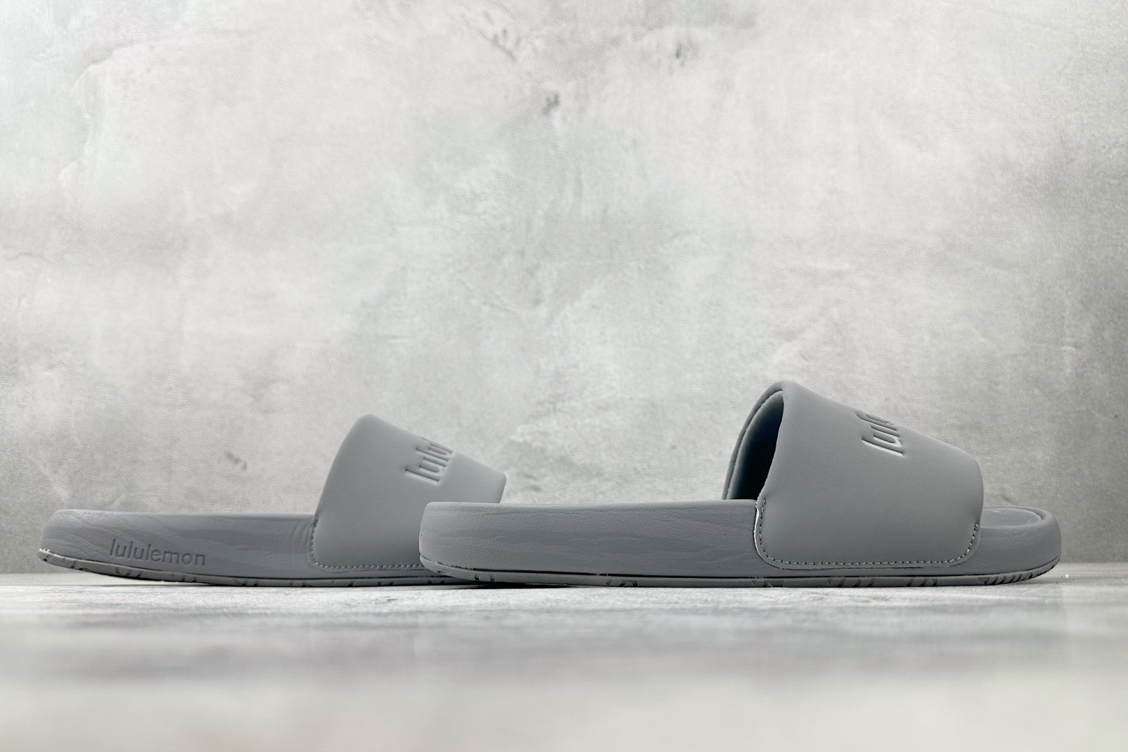 全新工厂开发 lululemon露露示蒙 restfeel slide 灰色 LM9AYYS-069