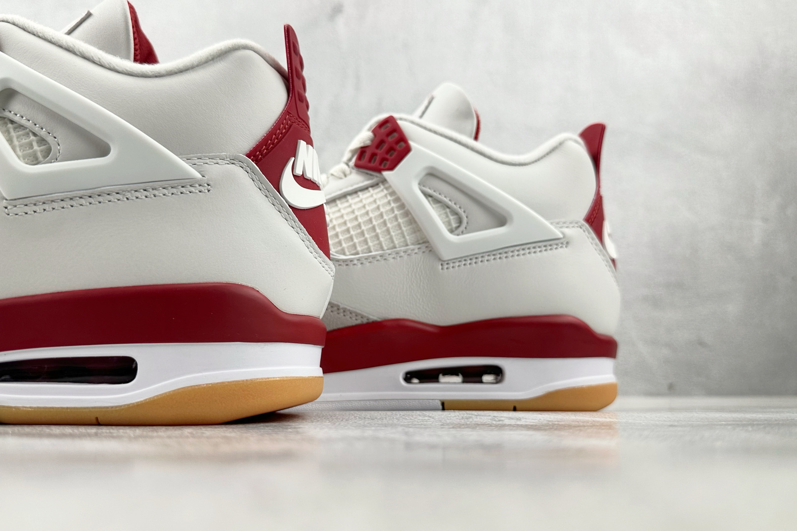 Nike SB x Jordan Air Jordan 4 ”Varsity Red”联名款 白红 DR5415-106