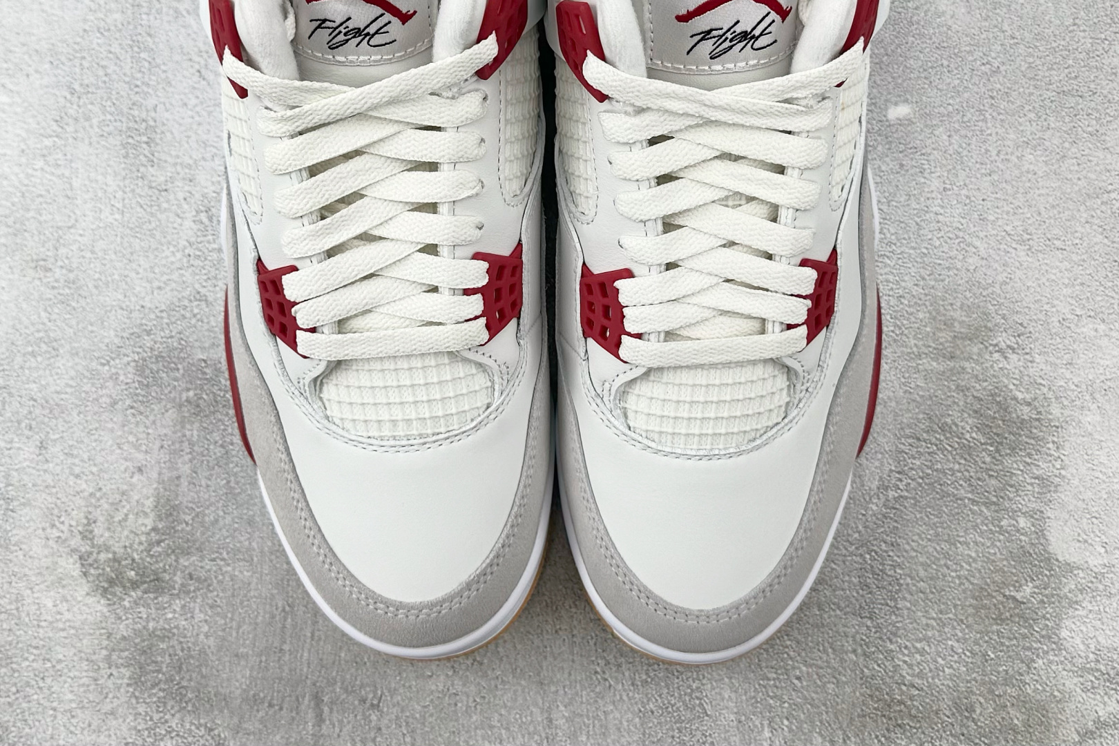 Nike SB x Jordan Air Jordan 4 ”Varsity Red”联名款 白红 DR5415-106
