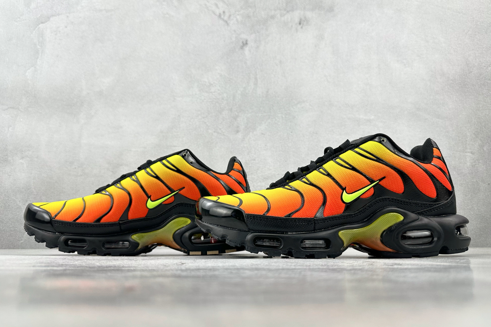 图片[5]-外贸 GW  Nike Air Max Plus 黑绿橙 货号：AQ9979-001 尺码：36 36.5 37.5 38 38.5 39 40 40.5 41 42 42.5 43 44 44.5 45 46-选品中心
