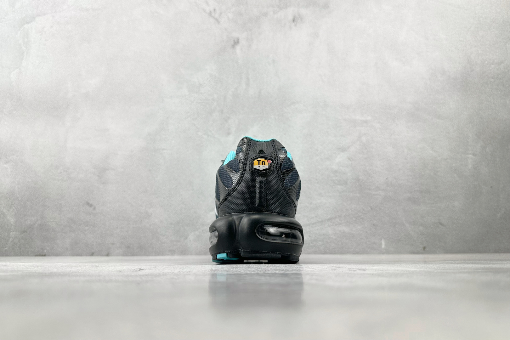 图片[9]-外贸 GW  Nike Air Max Plus 蓝黑 货号：DM0032-401 尺码：36 36.5 37.5 38 38.5 39 40 40.5 41 42 42.5 43 44 44.5 45 46-选品中心