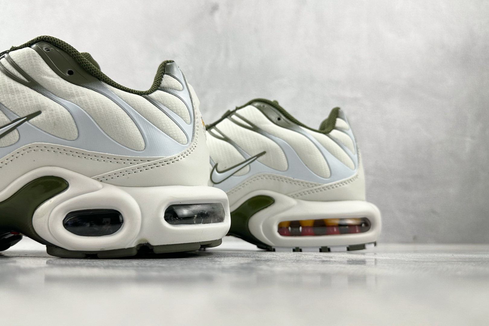 图片[8]-外贸 GW  Nike Air Max Plus 米绿 货号：FB9722-001 尺码：36 36.5 37.5 38 38.5 39 40 40.5 41 42 42.5 43 44 44.5 45 46-选品中心