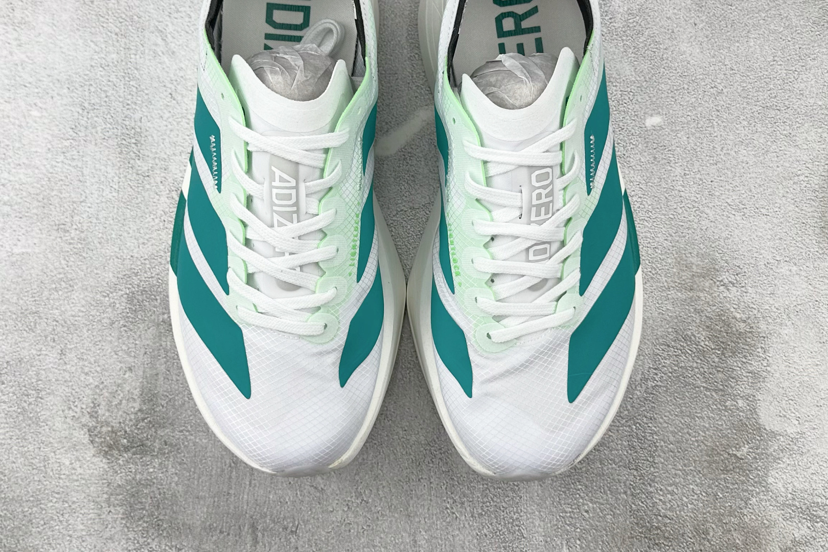 纯原 adidAdizero Adios Pro 4 白青色 JR1267