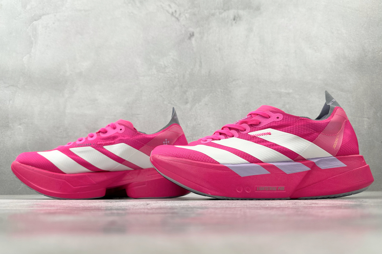 纯原 adidAdizero Adios Pro 4 粉色 JR1269