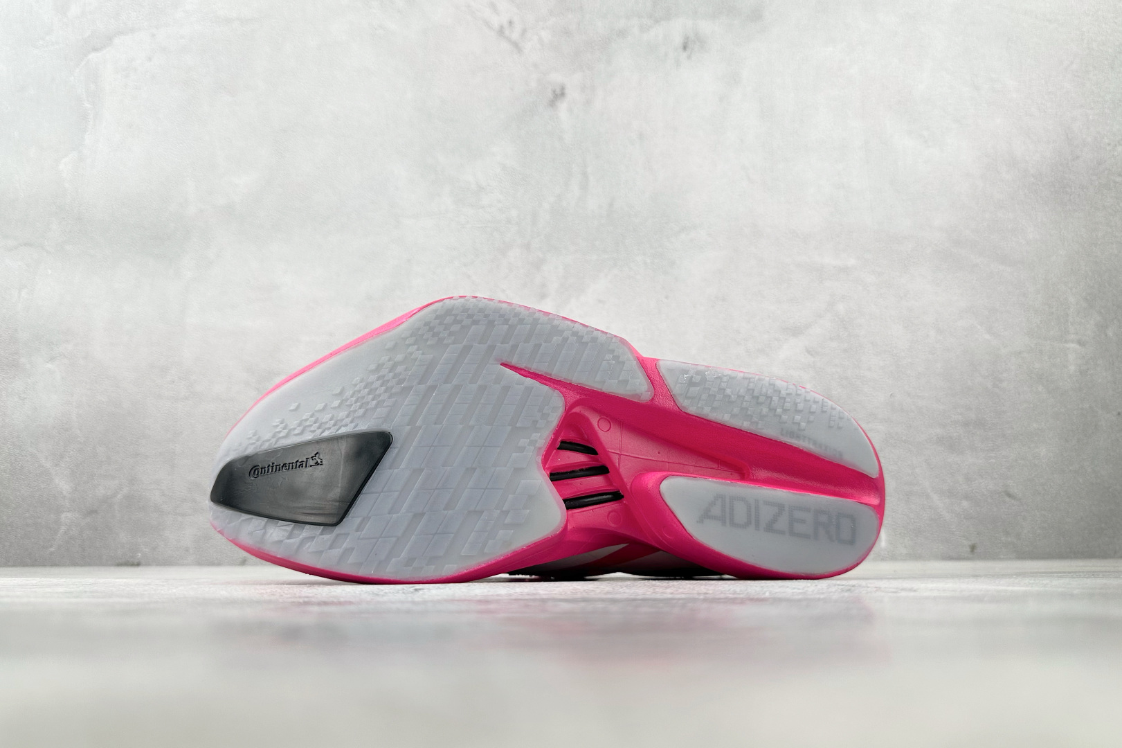 纯原 adidAdizero Adios Pro 4 粉色 JR1269