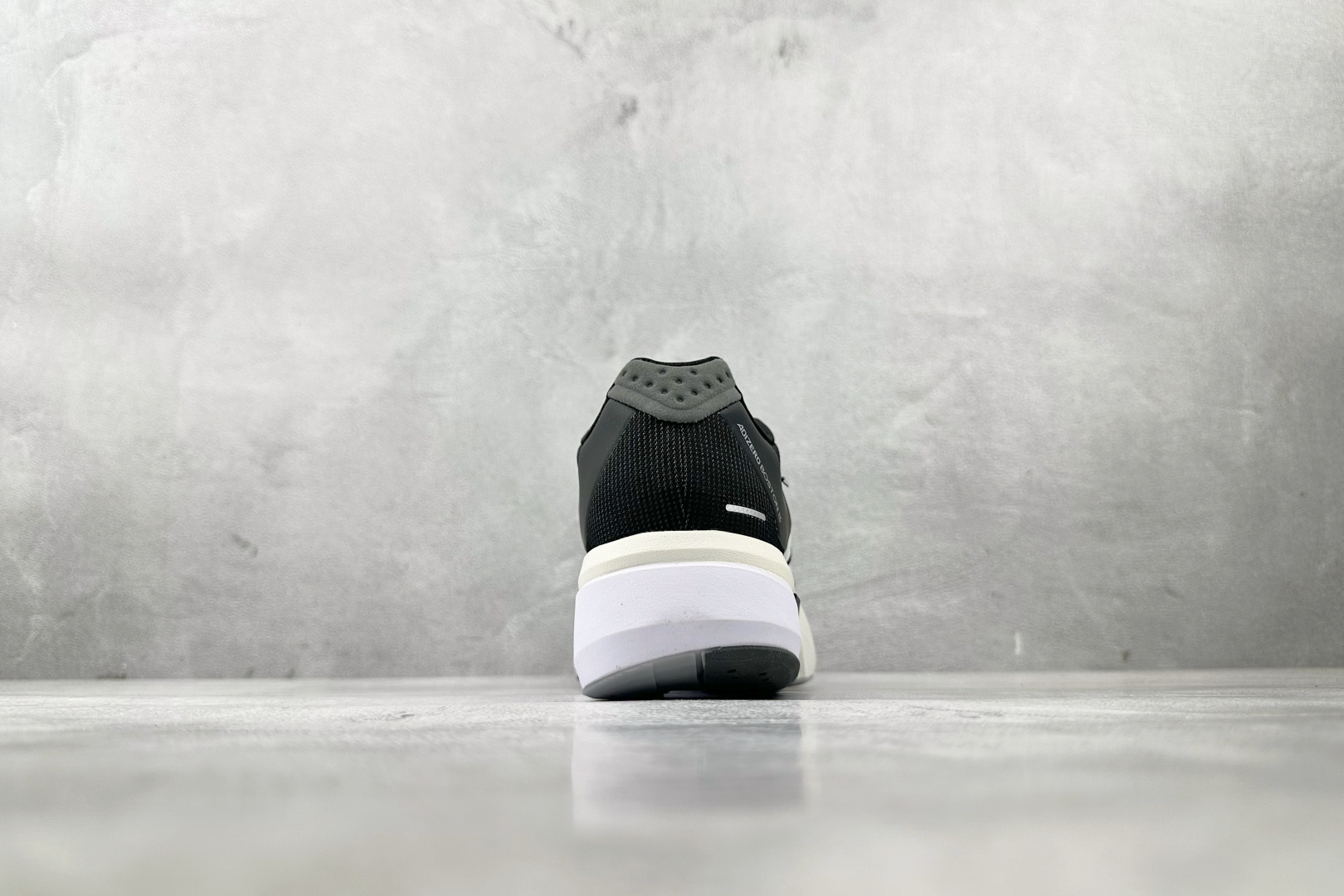 纯原 adidAdizero Boston 13 黑色 JS4938