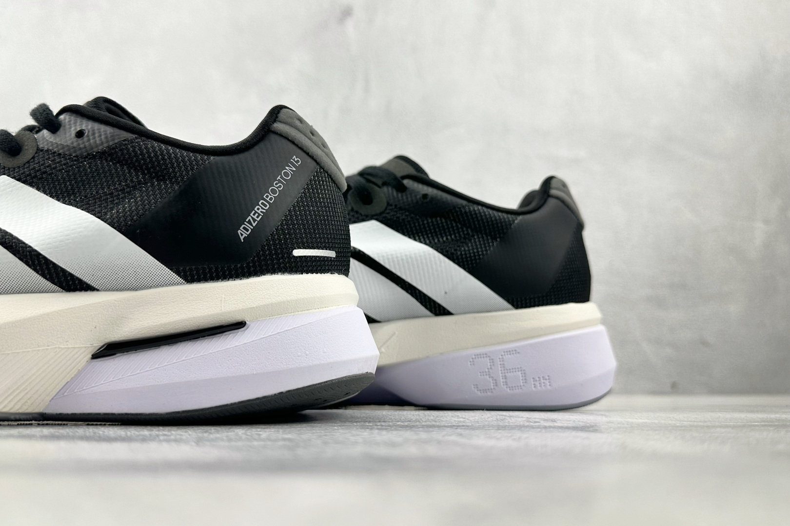 纯原 adidAdizero Boston 13 黑色 JS4938