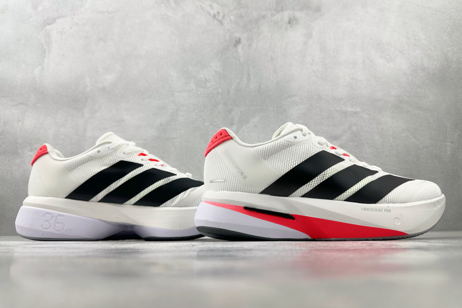 纯原 adidAdizero Boston 13 白色 JS4932