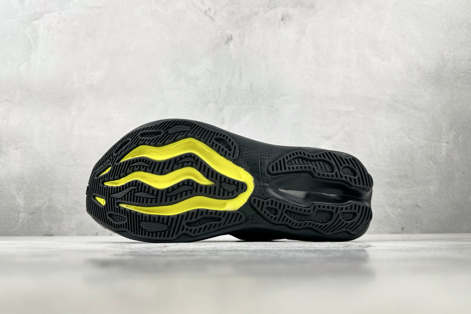 Brooks布鲁克斯 Glycerin max 黑色 1104471D026