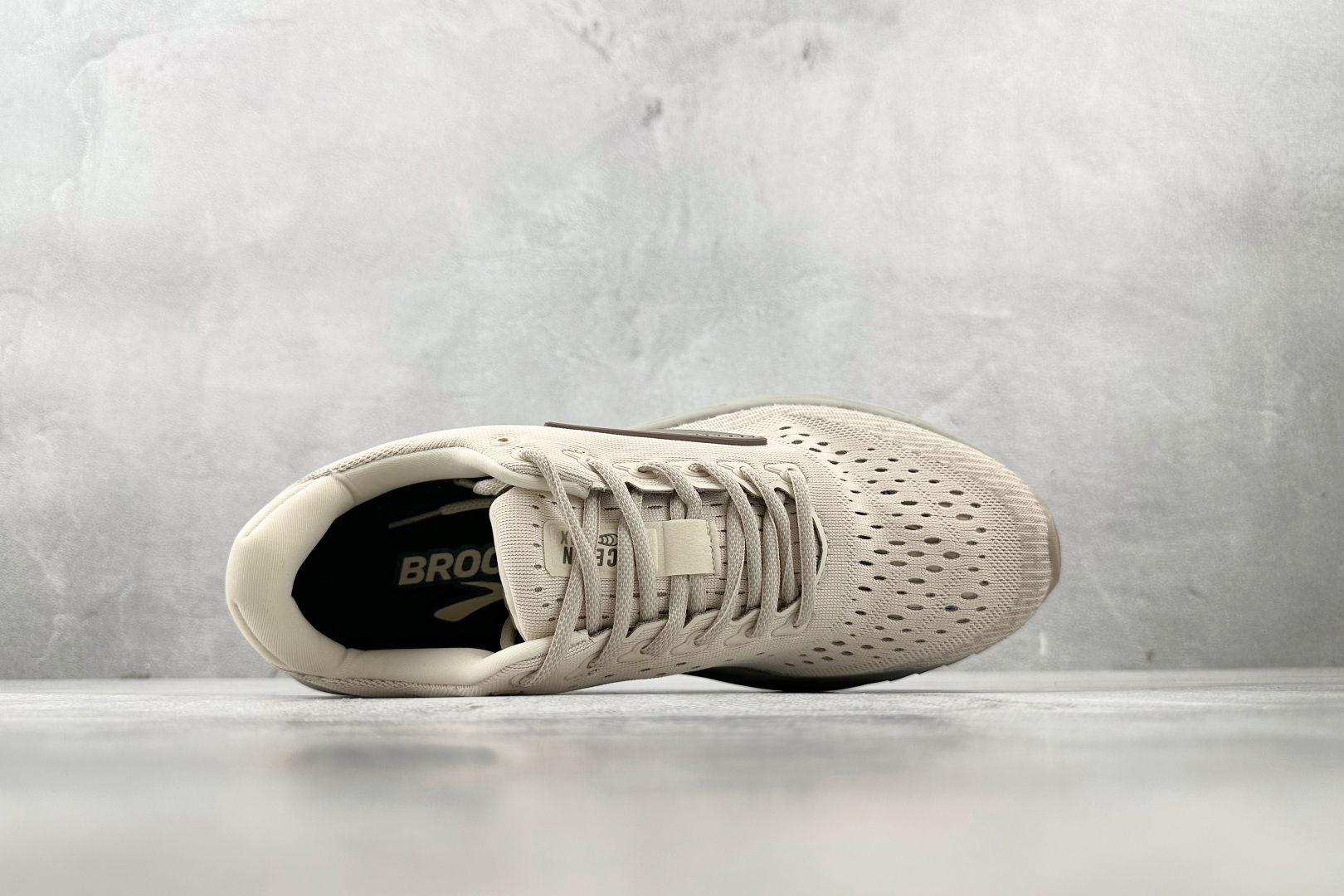 Brooks布鲁克斯 Glycerin max 白色 120436-1B-208