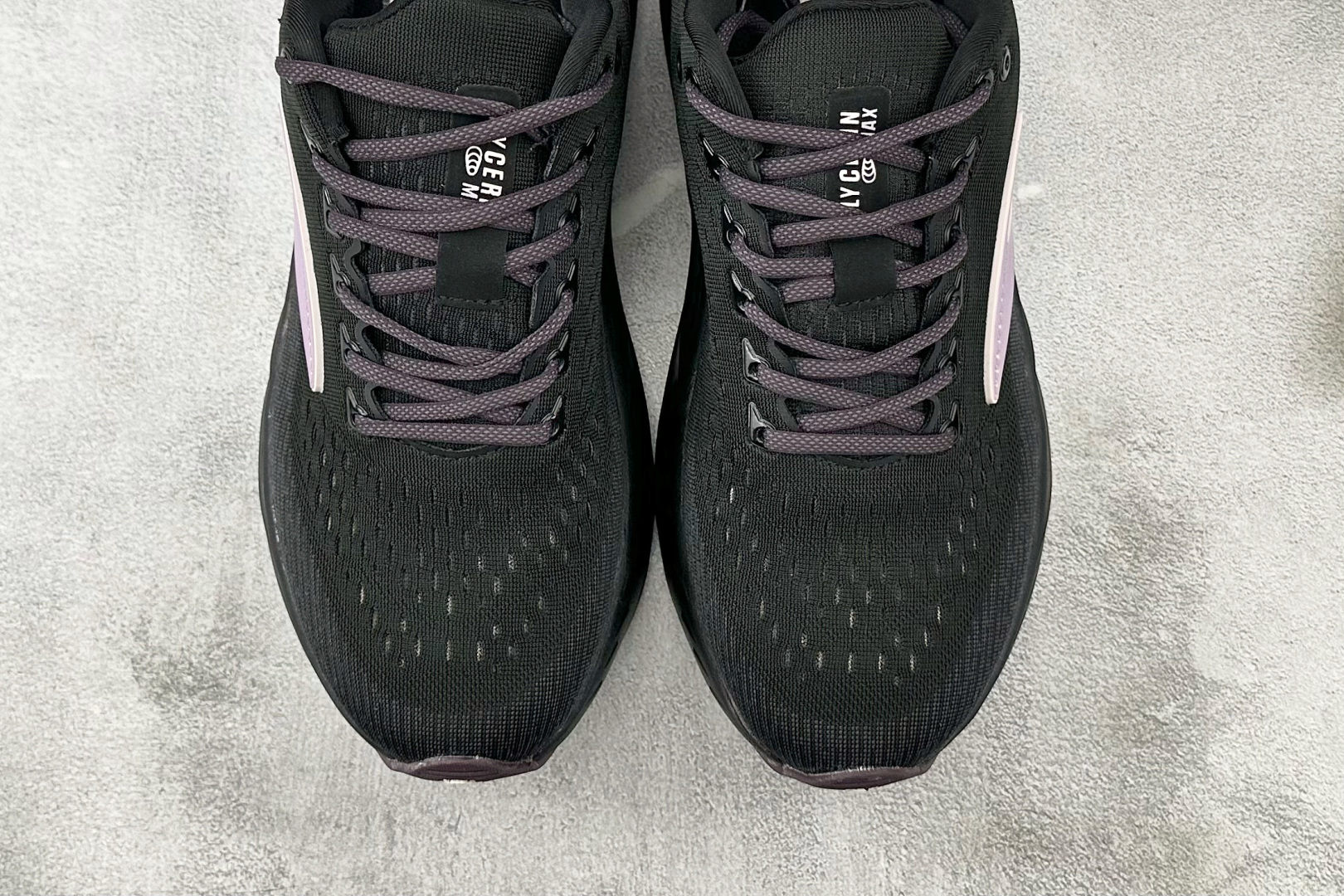 Brooks布鲁克斯 Glycerin max 黑色 1204361B-067