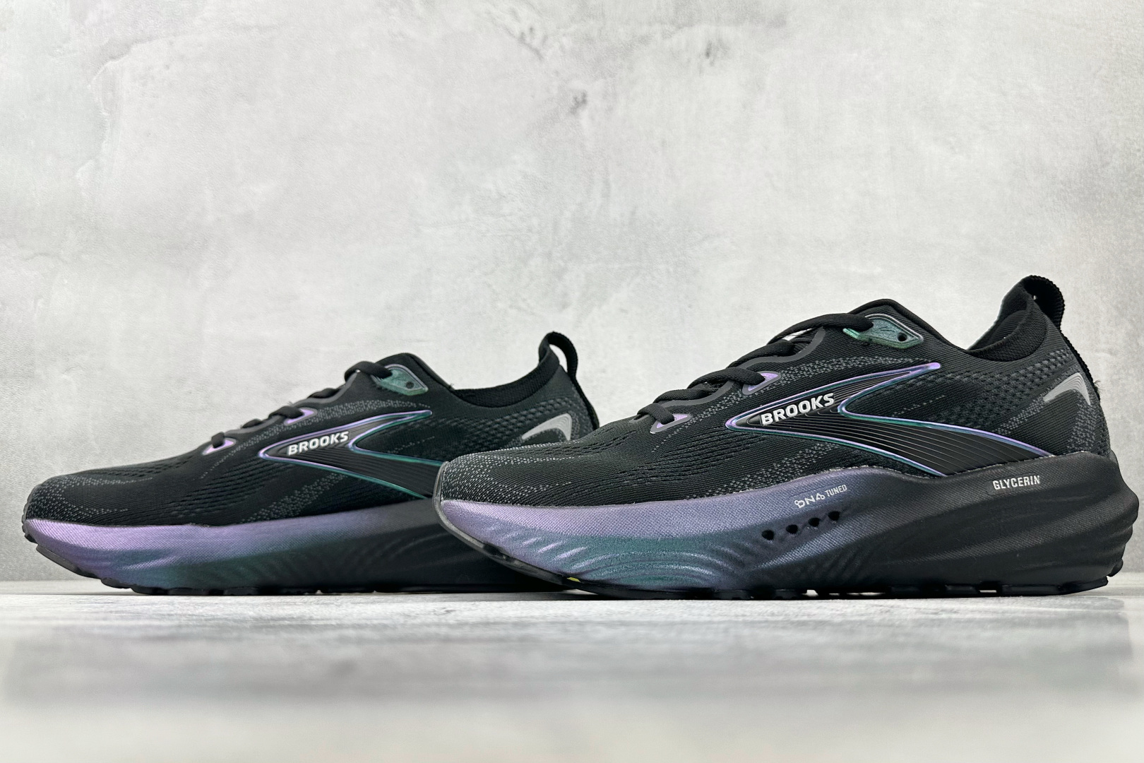 Brooks布鲁克斯 Glycerin 22 黑色 110445-026