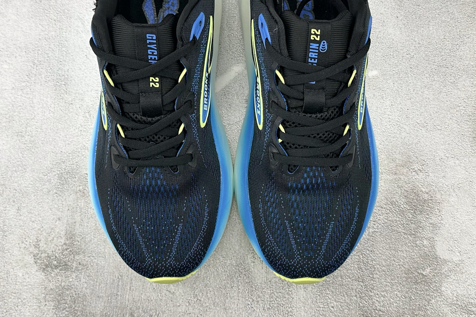 Brooks布鲁克斯 Glycerin 22 黑蓝黄色 1104451D002