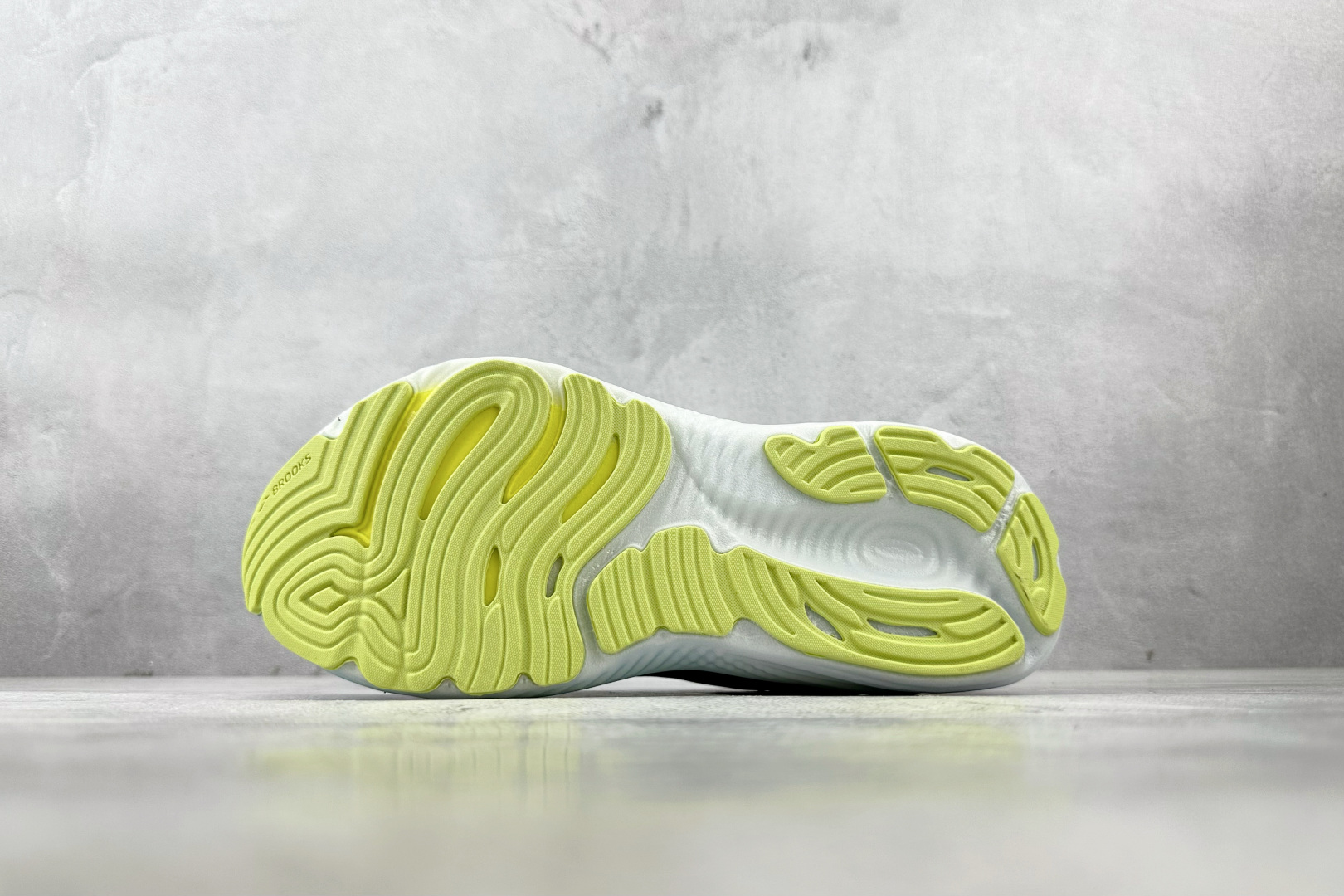 Brooks布鲁克斯 Glycerin 22 黑蓝黄色 1104451D002