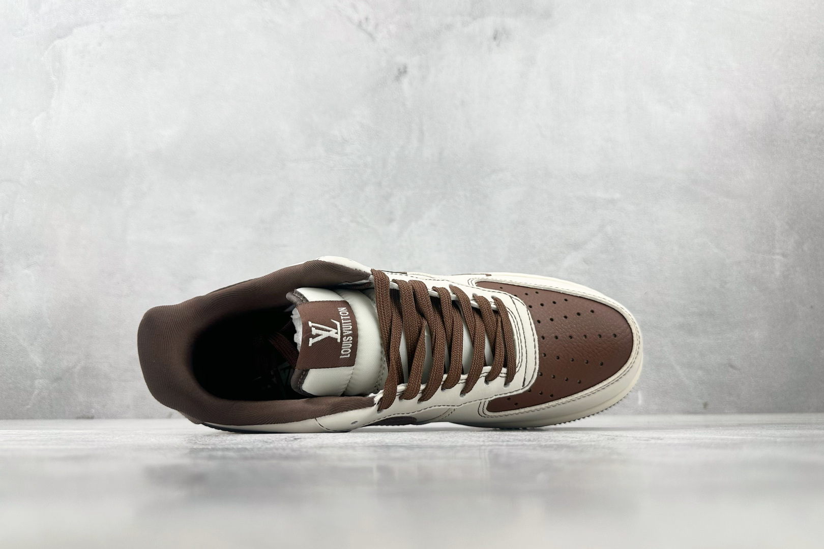 260 Nike Air Force 1'07 LV 联名 米白棕 KK1988-087