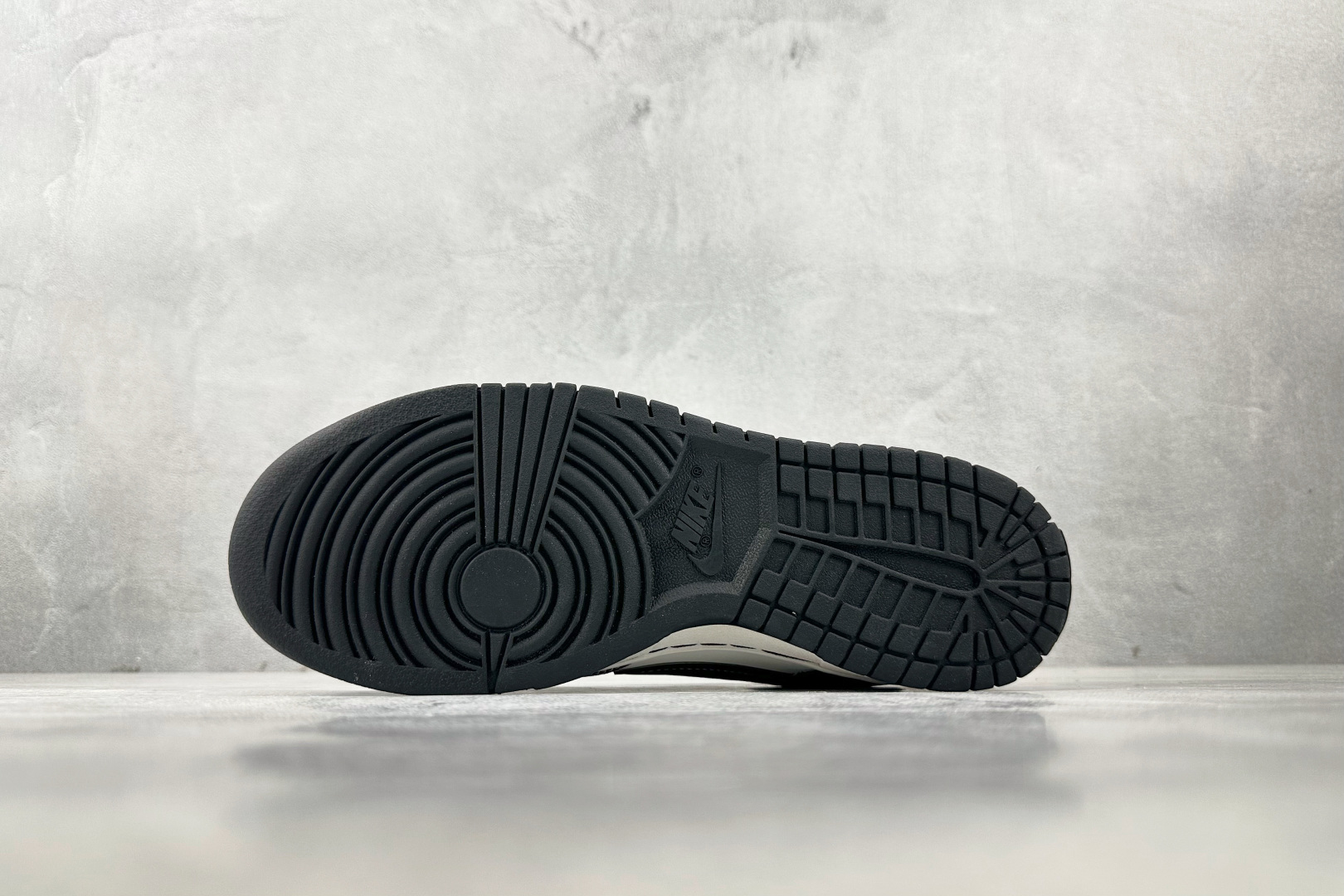 300 定制球鞋Nike Dunk 云凌墨锦 黑白 BW1220-004-Chinese UA Cheap High Quatity Brand Clothes Bags handbags Sneakers wholesale wholesaler seller from China Factory suppliers Fashion Clothing Shoes best Quality Beautiful Price 300 定制球鞋Nike Dunk 云凌墨锦 黑白 BW1220-004