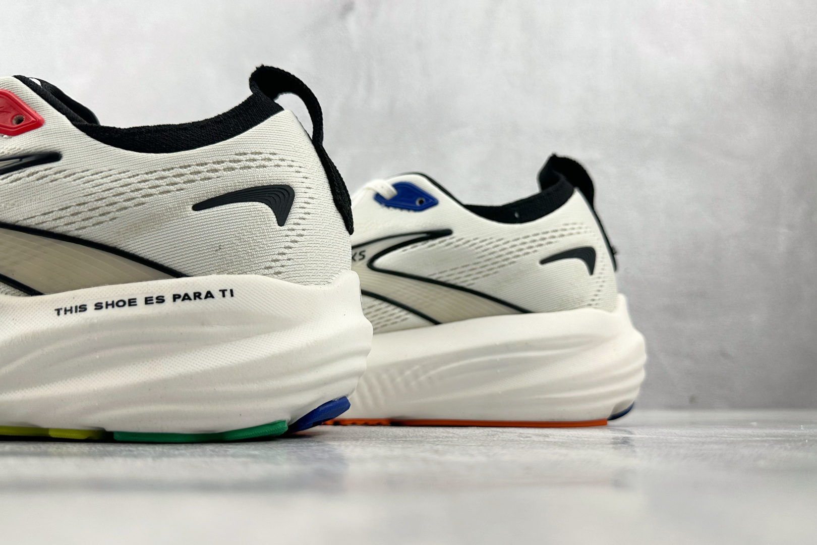 210 JZD × Brooks布鲁克斯 Glycerin 22 白色 1104451D-185-Chinese UA Cheap High Quatity Brand Clothes Bags handbags Sneakers wholesale wholesaler seller from China Factory suppliers Fashion Clothing Shoes best Quality Beautiful Price 210 JZD × Brooks布鲁克斯 Glycerin 22 白色 1104451D-185