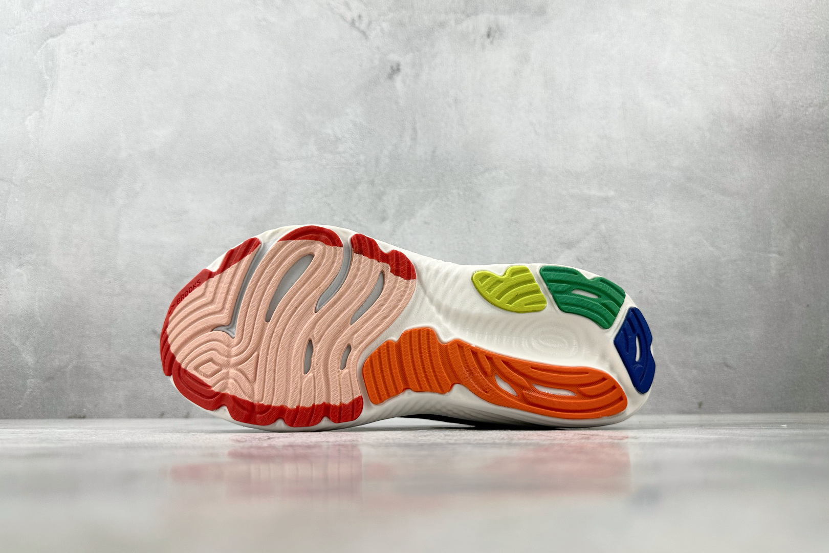 210 JZD × Brooks布鲁克斯 Glycerin 22 白色 1104451D-185-Chinese UA Cheap High Quatity Brand Clothes Bags handbags Sneakers wholesale wholesaler seller from China Factory suppliers Fashion Clothing Shoes best Quality Beautiful Price 210 JZD × Brooks布鲁克斯 Glycerin 22 白色 1104451D-185