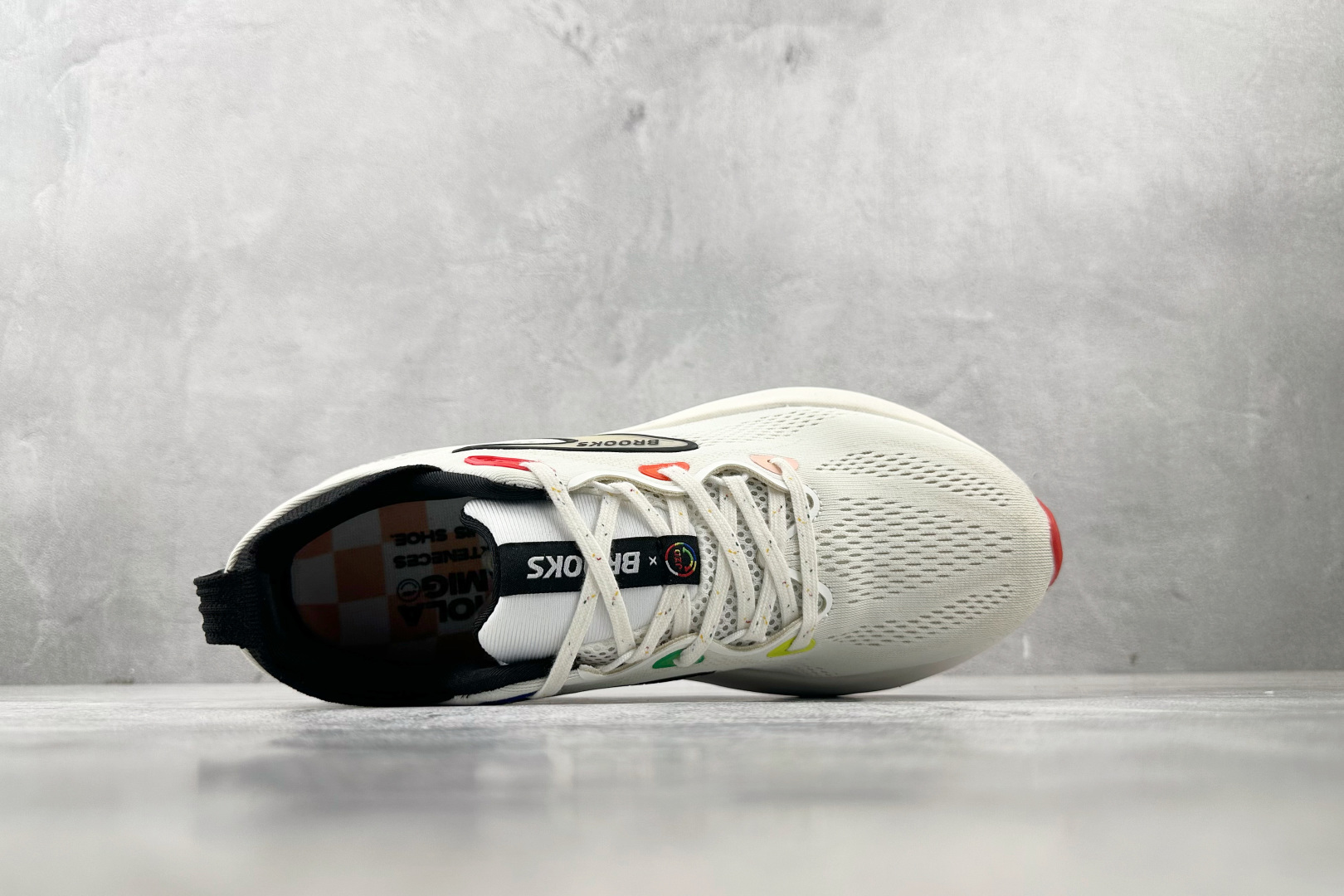 210 JZD × Brooks布鲁克斯 Glycerin 22 白色 1104451D-185-Chinese UA Cheap High Quatity Brand Clothes Bags handbags Sneakers wholesale wholesaler seller from China Factory suppliers Fashion Clothing Shoes best Quality Beautiful Price 210 JZD × Brooks布鲁克斯 Glycerin 22 白色 1104451D-185