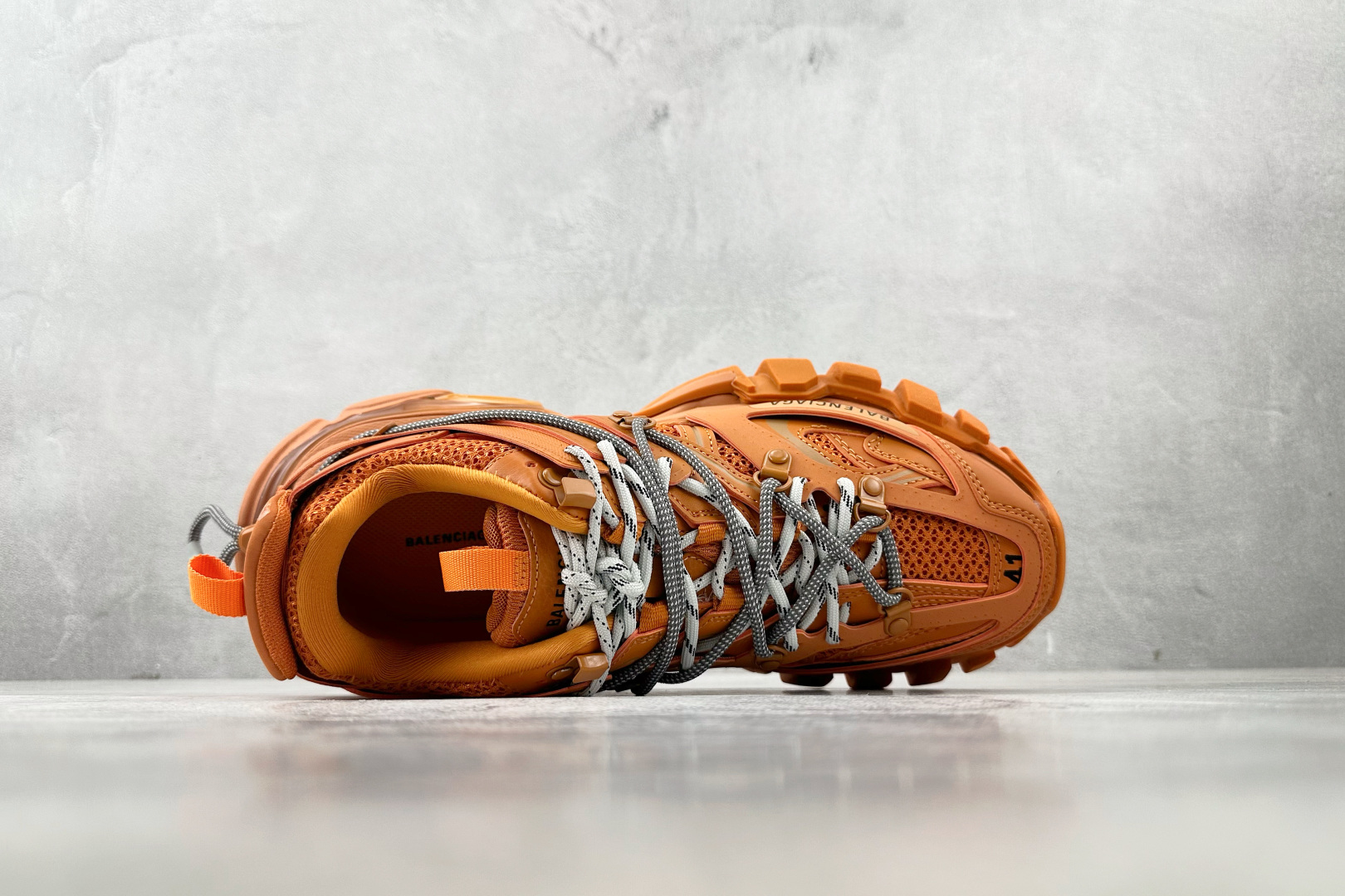 代购版 Balenciaga巴黎世家 Track Trail 圆头系带 橙色 800592 WTR7000