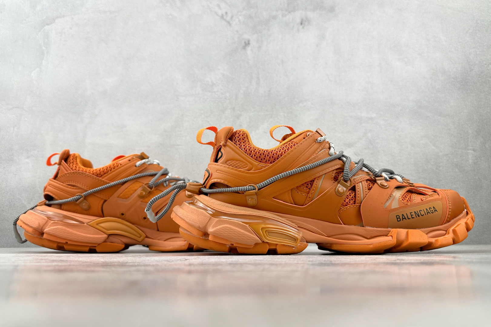 代购版 Balenciaga巴黎世家 Track Trail 圆头系带 橙色 800592 WTR7000