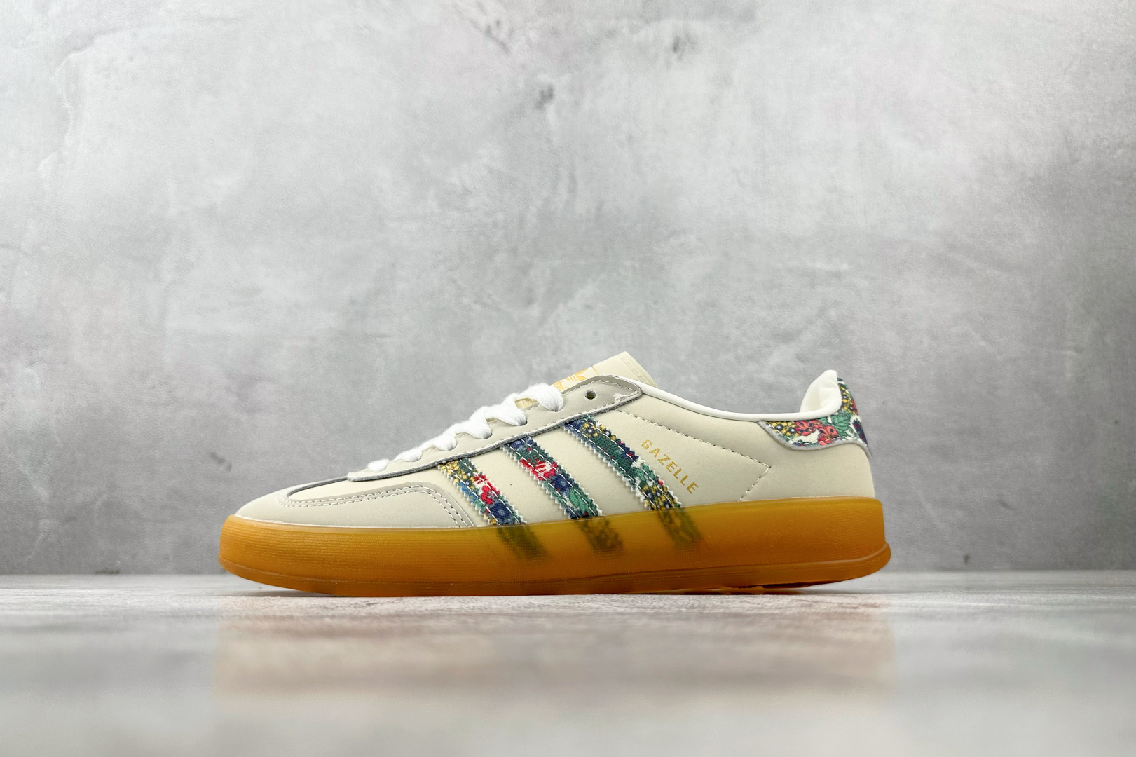 NO:340723,R version Export order adidas originals GAZELLE INDOOR Beige item number JH size 35.5 36 36.5 37.5 38 38.5 39 40 40.5 41 42 42.5 43 44 44.5 45 Code 26, sneakers, adidas, sneakers19860909R 版 出口订单 adidas originals GAZELLE INDOOR 米色 货号 JH 尺码35.5 36 36.5 37.5 38 38.5 39 40 40.5 41 42 42.5 43 44 44.5 45 编码26,运动鞋系列,adidas,sneakers,Men's shoes