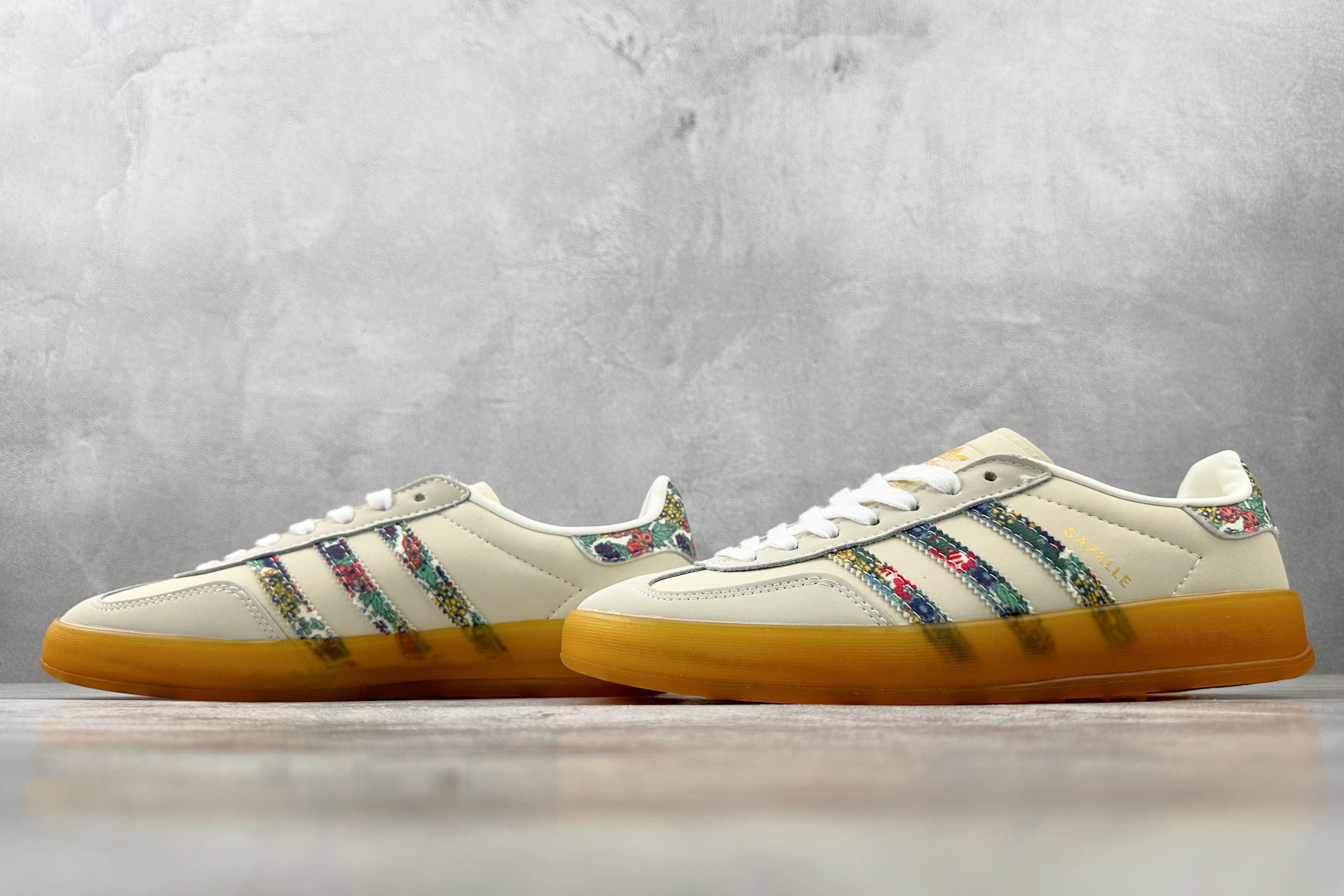 160 出口订单 adidoriginals GAZELLE INDOOR 米色 JH7370-Chinese UA Cheap High Quatity Brand Clothes Bags handbags Sneakers wholesale wholesaler seller from China Factory suppliers Fashion Clothing Shoes best Quality Beautiful Price 160 出口订单 adidoriginals GAZELLE INDOOR 米色 JH7370