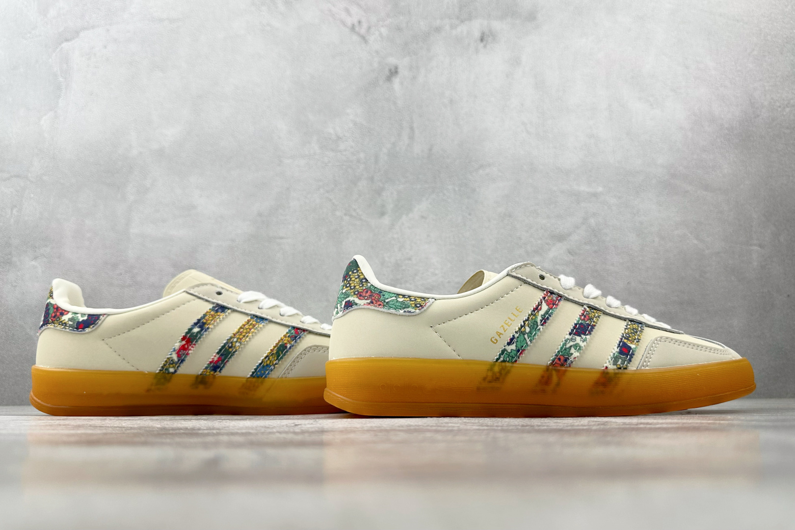 160 出口订单 adidoriginals GAZELLE INDOOR 米色 JH7370-Chinese UA Cheap High Quatity Brand Clothes Bags handbags Sneakers wholesale wholesaler seller from China Factory suppliers Fashion Clothing Shoes best Quality Beautiful Price 160 出口订单 adidoriginals GAZELLE INDOOR 米色 JH7370