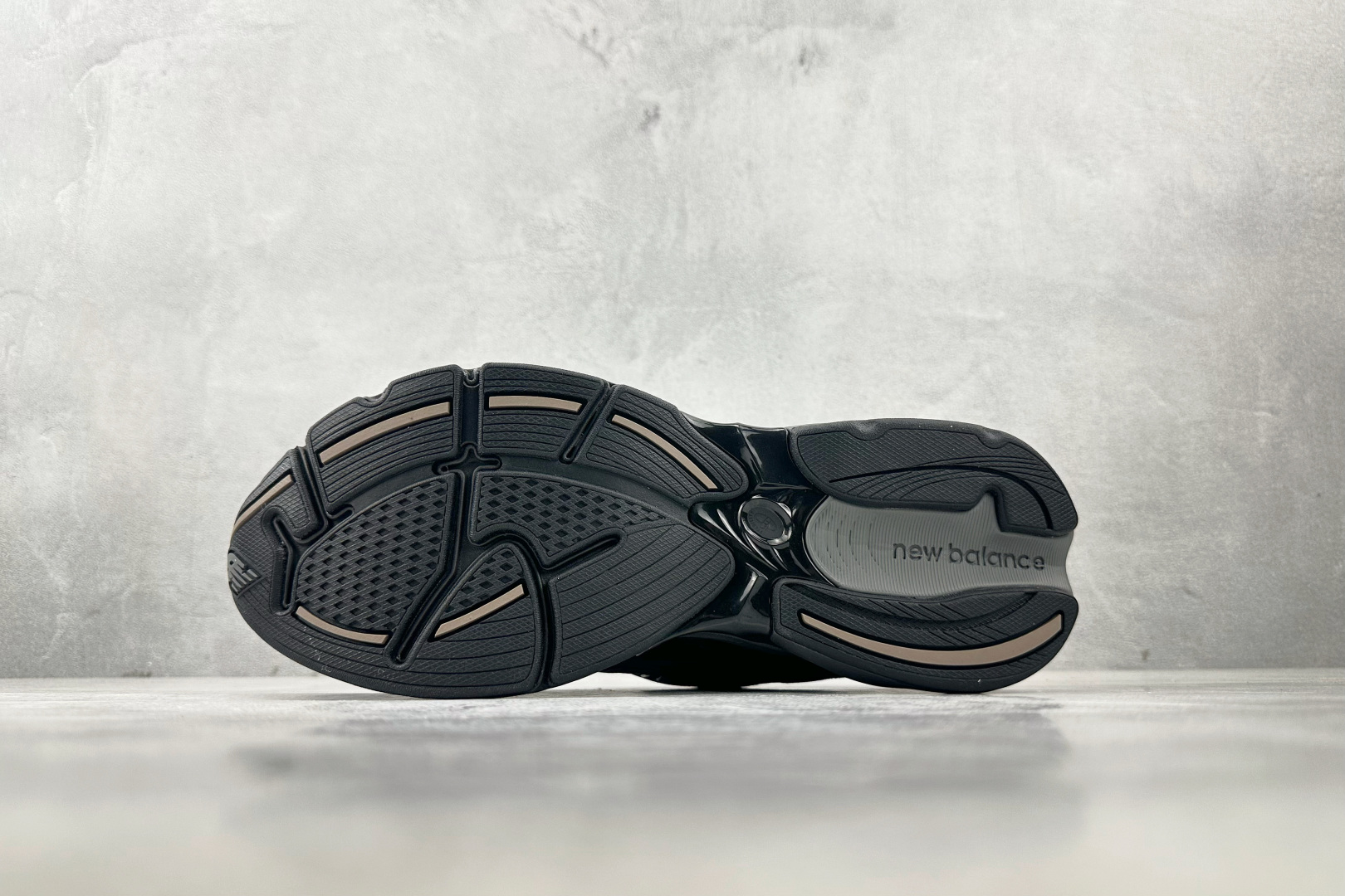 大厂出品 New Balance NB 2010 黑色 U2010TTB