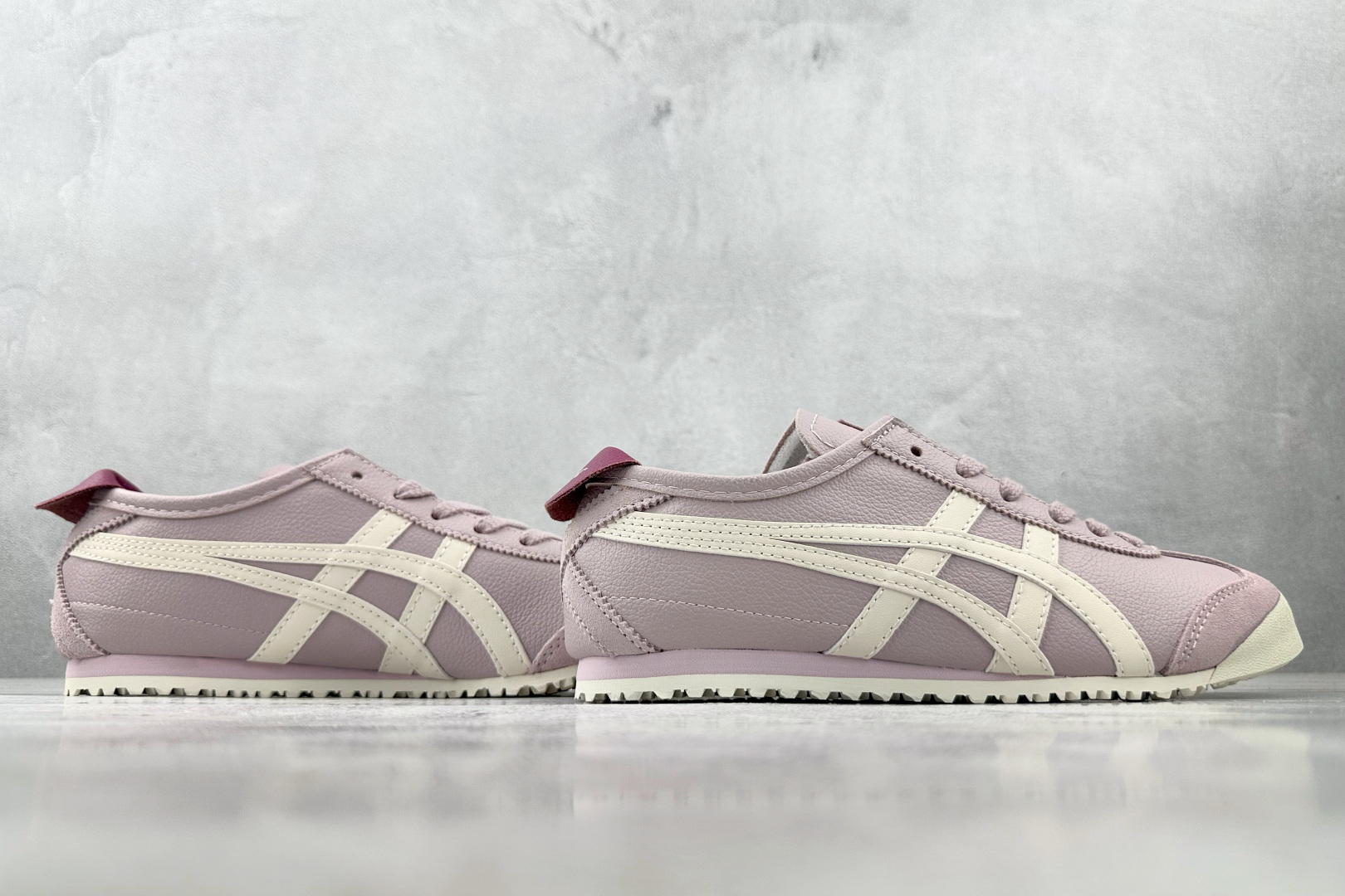 140 渠道特供 Onitsuka Tiger鬼塚虎 MEXICO 66 浅紫色 1183B771-703-Chinese UA Cheap High Quatity Brand Clothes Bags handbags Sneakers wholesale wholesaler seller from China Factory suppliers Fashion Clothing Shoes best Quality Beautiful Price 140 渠道特供 Onitsuka Tiger鬼塚虎 MEXICO 66 浅紫色 1183B771-703