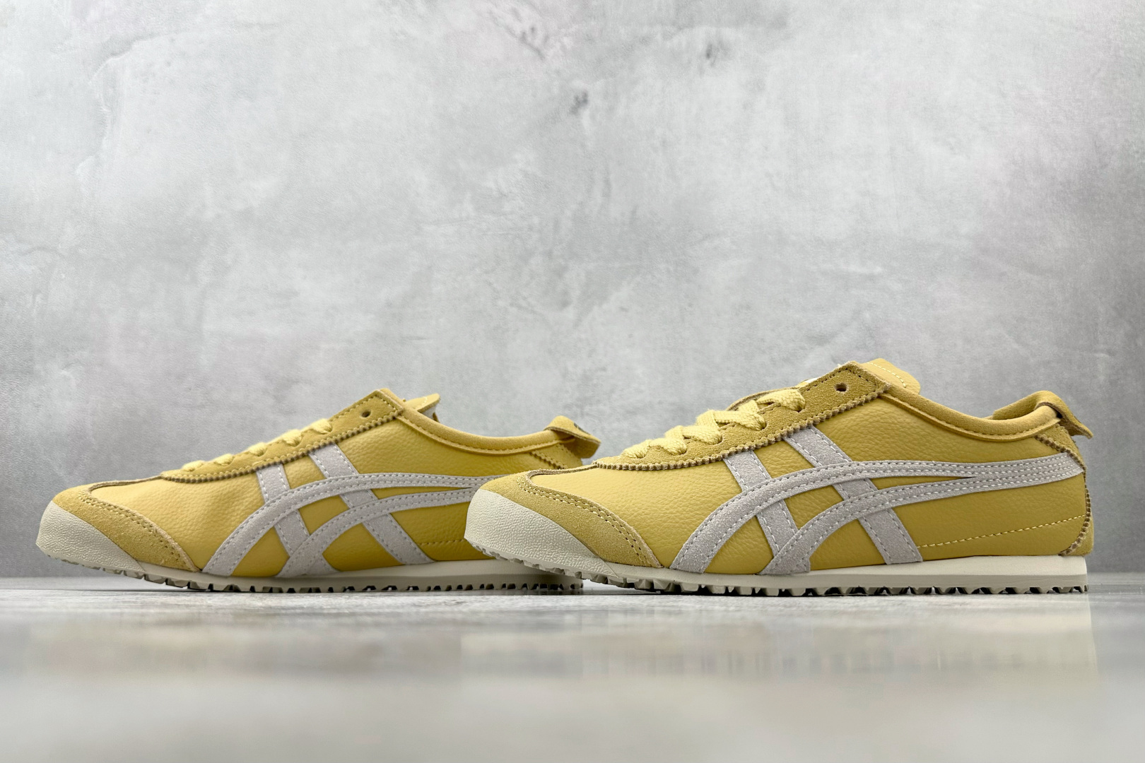 140 渠道特供 Onitsuka Tiger鬼塚虎 MEXICO 66 Vin 米黄色 1183B391-204-Chinese UA Cheap High Quatity Brand Clothes Bags handbags Sneakers wholesale wholesaler seller from China Factory suppliers Fashion Clothing Shoes best Quality Beautiful Price 140 渠道特供 Onitsuka Tiger鬼塚虎 MEXICO 66 Vin 米黄色 1183B391-204