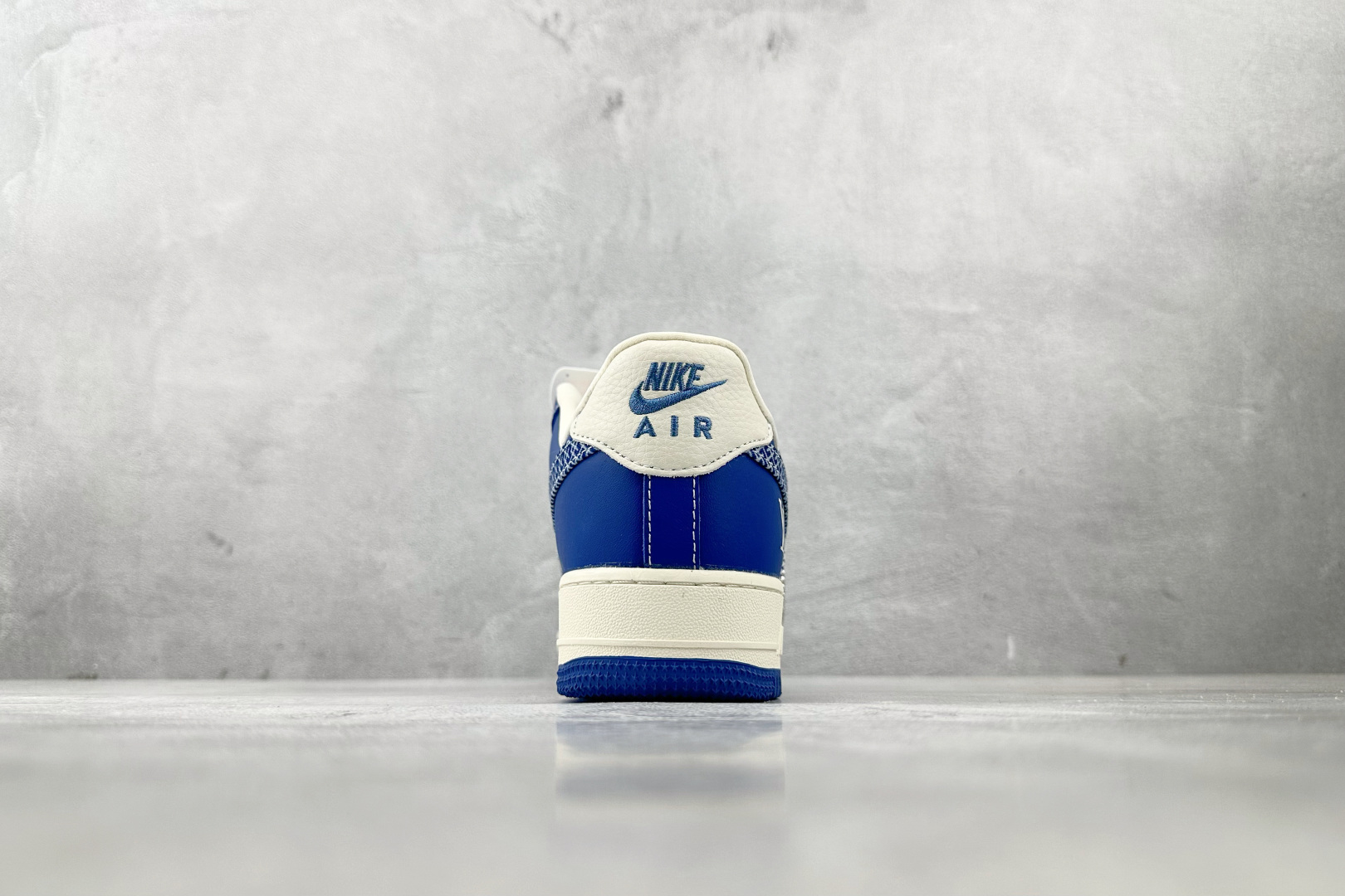 Nike Air Force 1'07 LV 联名 蓝白 KK1988 092