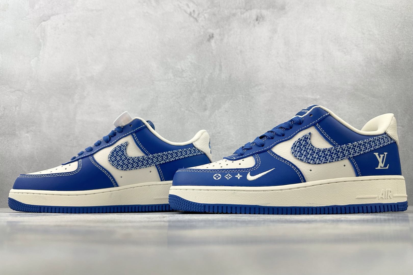 Nike Air Force 1'07 LV 联名 蓝白 KK1988 092