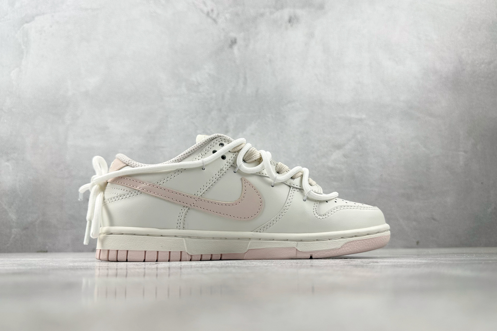 300  定制球鞋 Nike Dunk 杏若凝脂 白粉 WP0510 069
