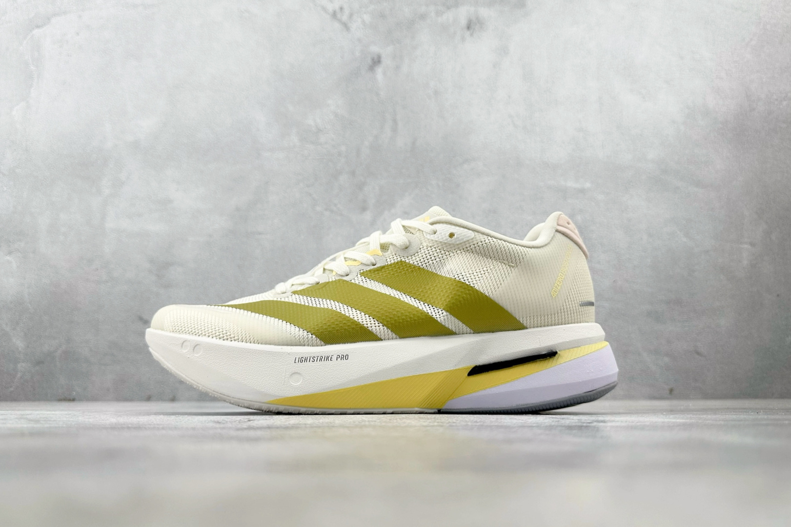 纯原 adidAdizero Bost13 白金色 JS4947