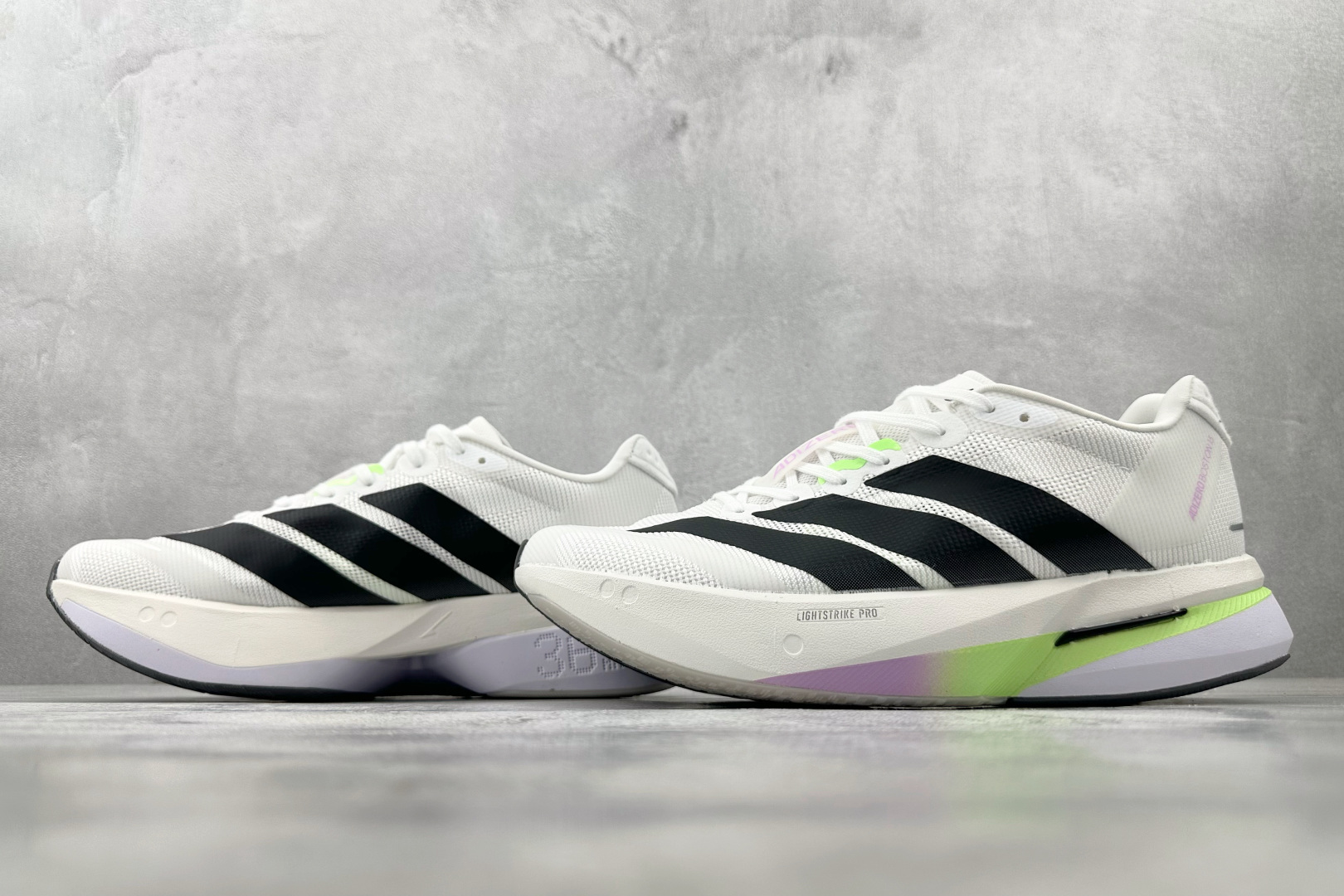 纯原 adidAdizero Bost13 白黑绿 JS4951