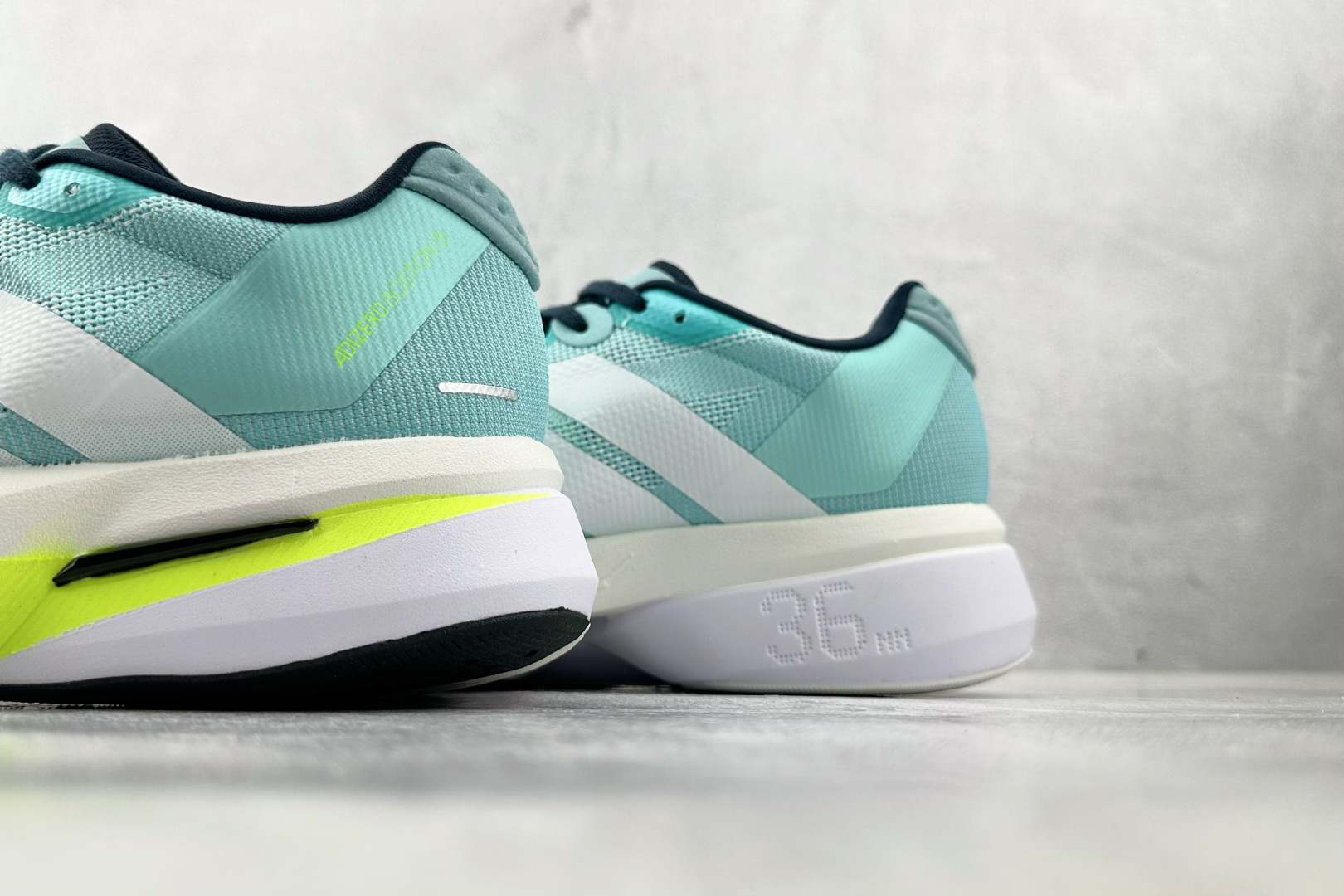 纯原 adidAdizero Bost13 绿色 JS4945
