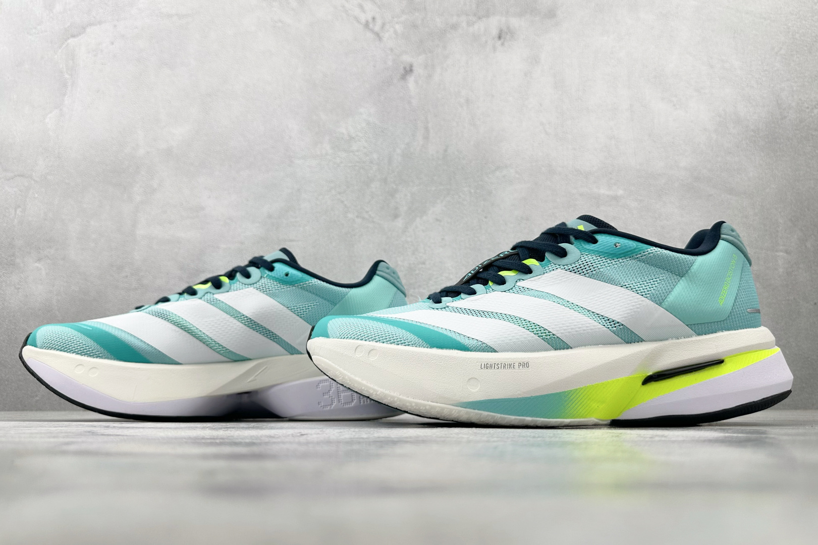 纯原 adidAdizero Bost13 绿色 JS4945