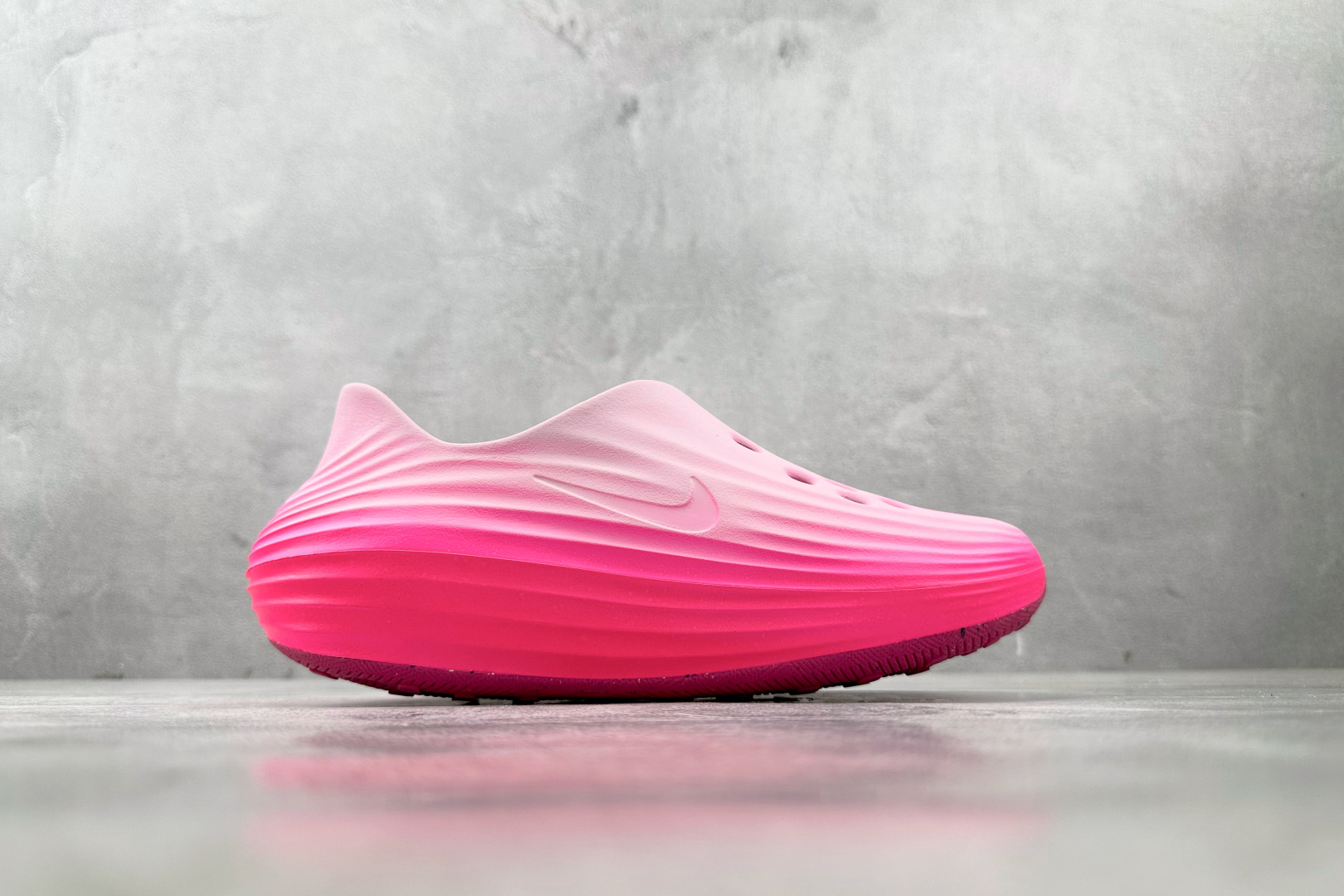 外贸专供 Nike ReactX Rejuven8 粉色 HV5062-601