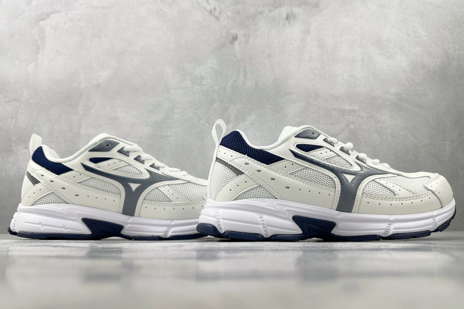 东南亚订单 Mizuno Speed 白色 D1GH223009