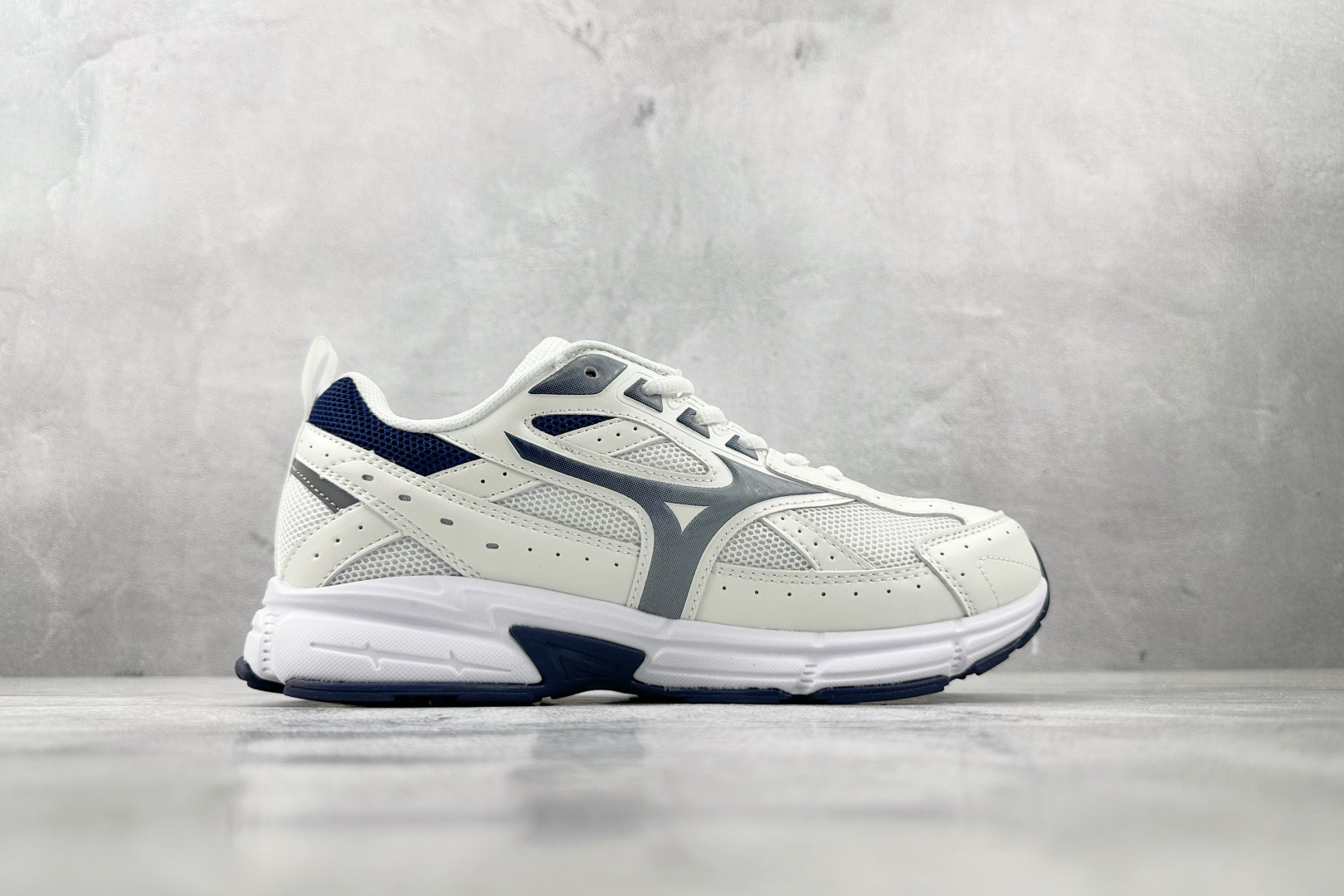 东南亚订单 Mizuno Speed 白色 D1GH223009