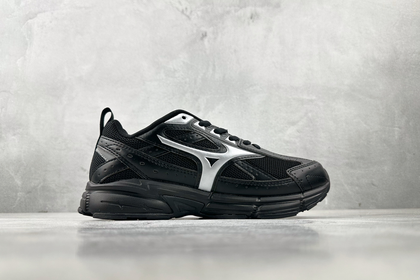 东南亚订单 Mizuno Speed 黑色 D1GH223006