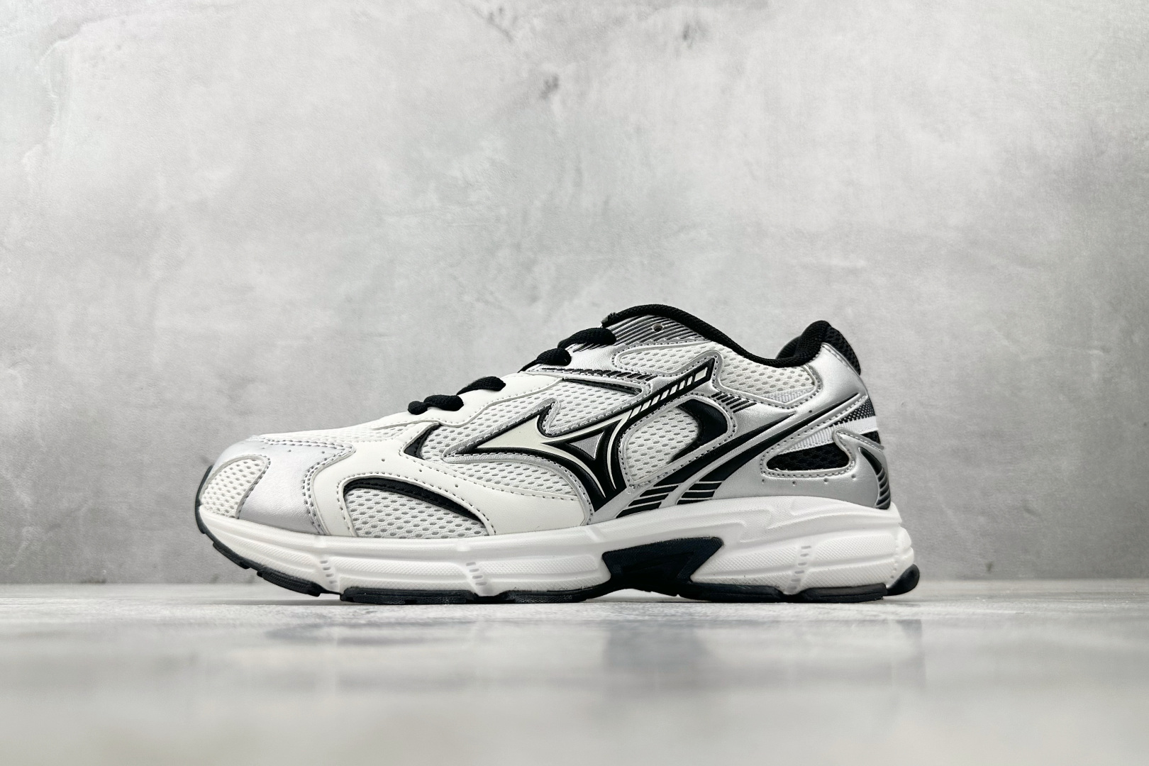 东南亚订单 Mizuno Speed 2K 白银黑 D1GH222909